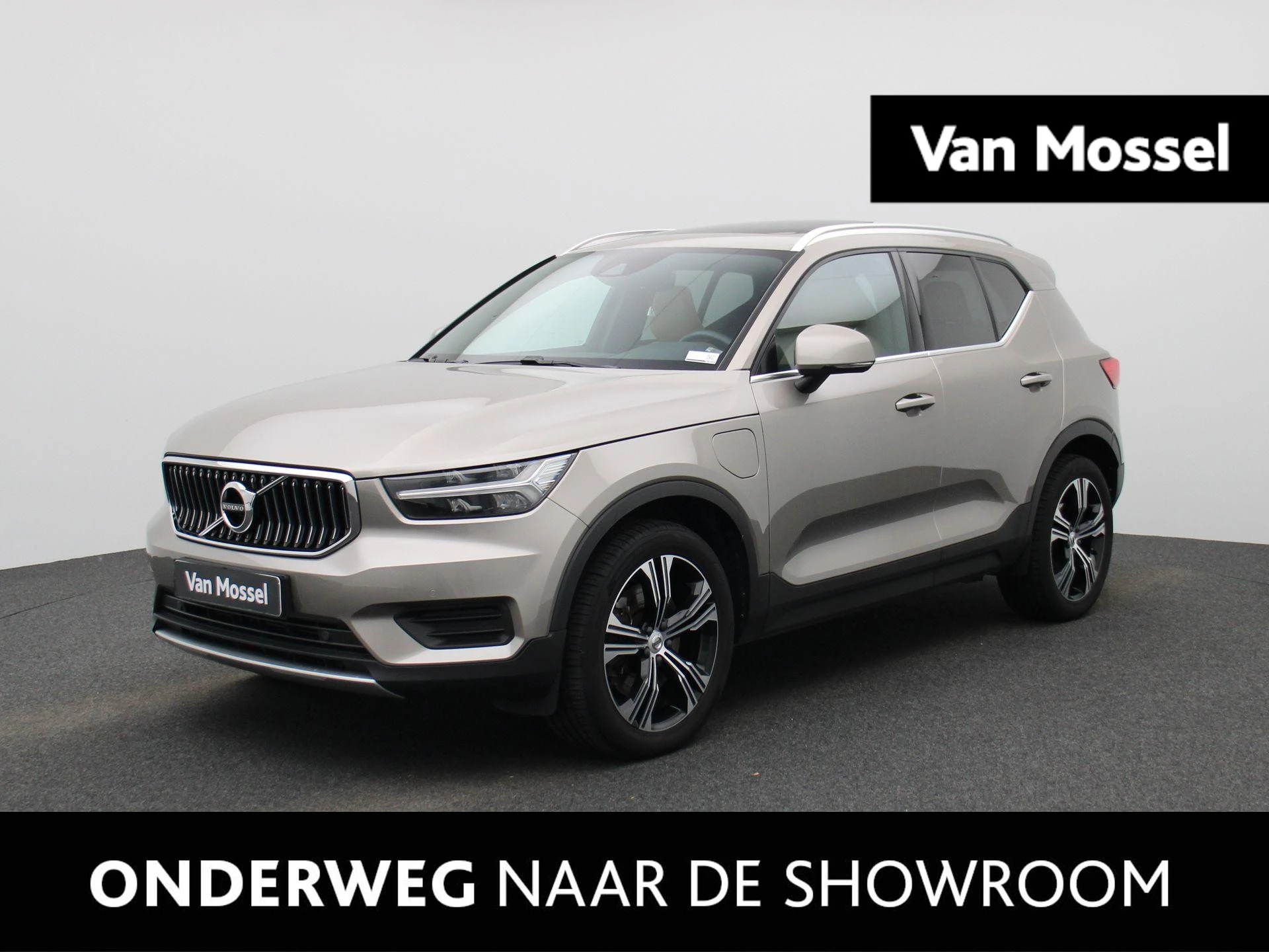 Volvo-XC40-image-0