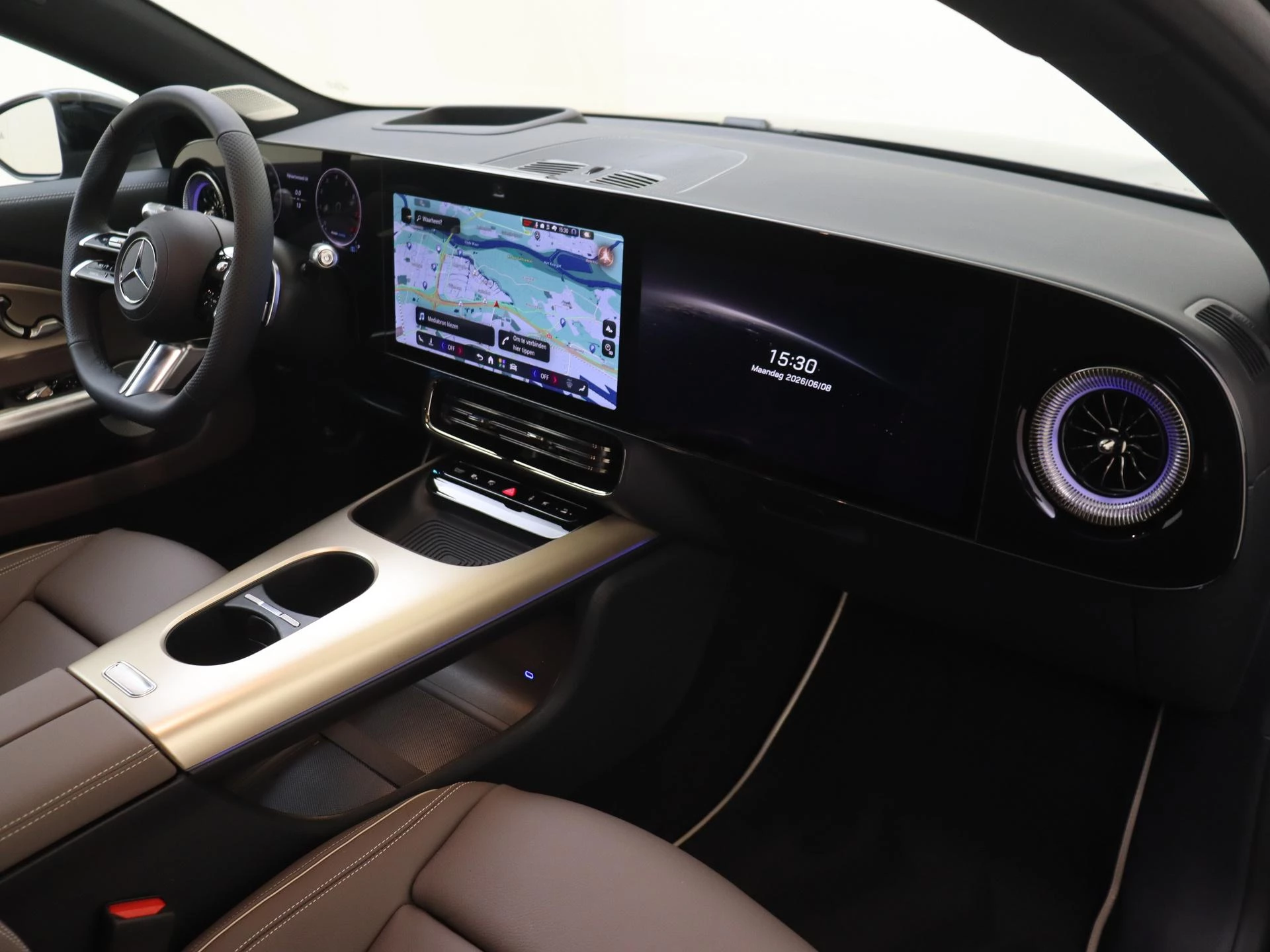 Mercedes-Benz CLA 200 AMG Line