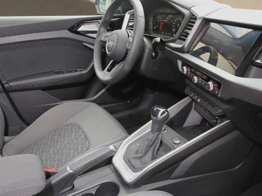 Audi-A1 Sportback-image-12