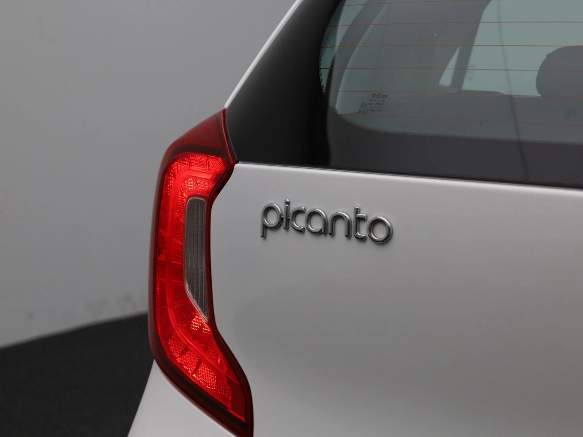 Kia-Picanto-image-33