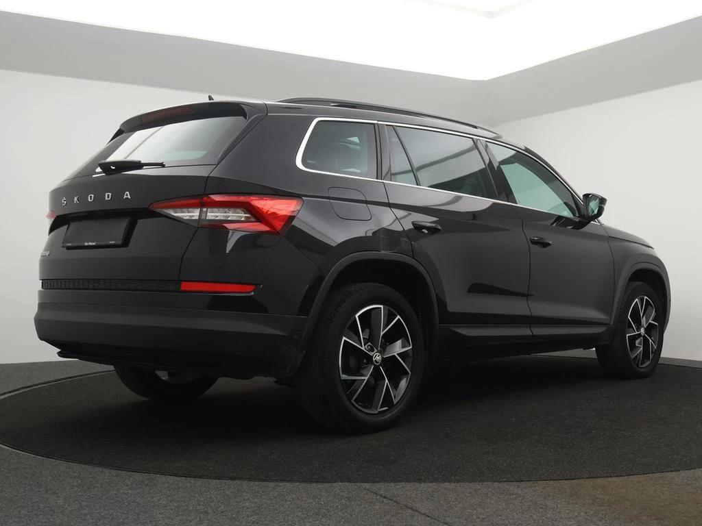 Škoda Kodiaq Kodiaq Clever 1.5TSI 150PK *AUTOMAAT*PANODAK*LEDER*CAMERA*PDC*CRUISE*NAVI*VIRTUAL COCKPIT*...*