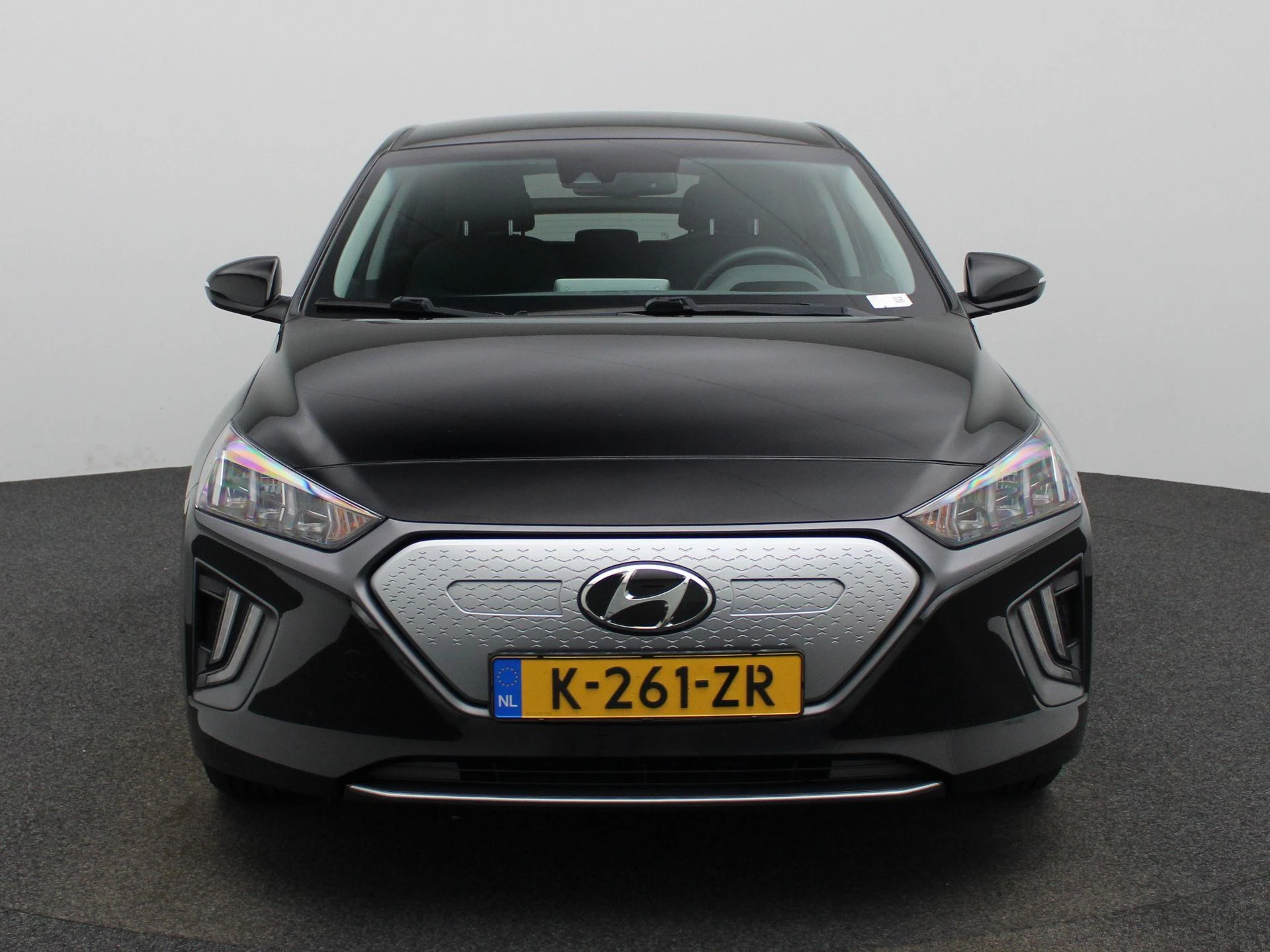Hyundai-IONIQ-image-2