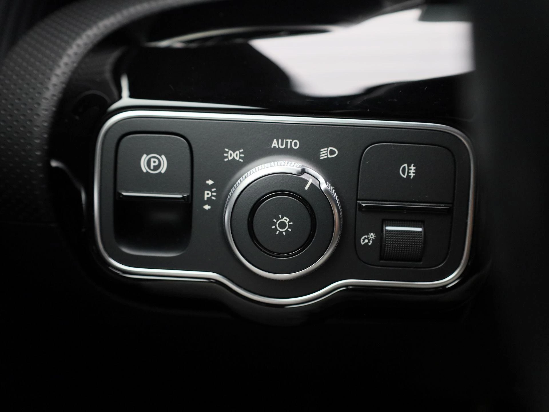 Mercedes-Benz-A-Klasse-image-23