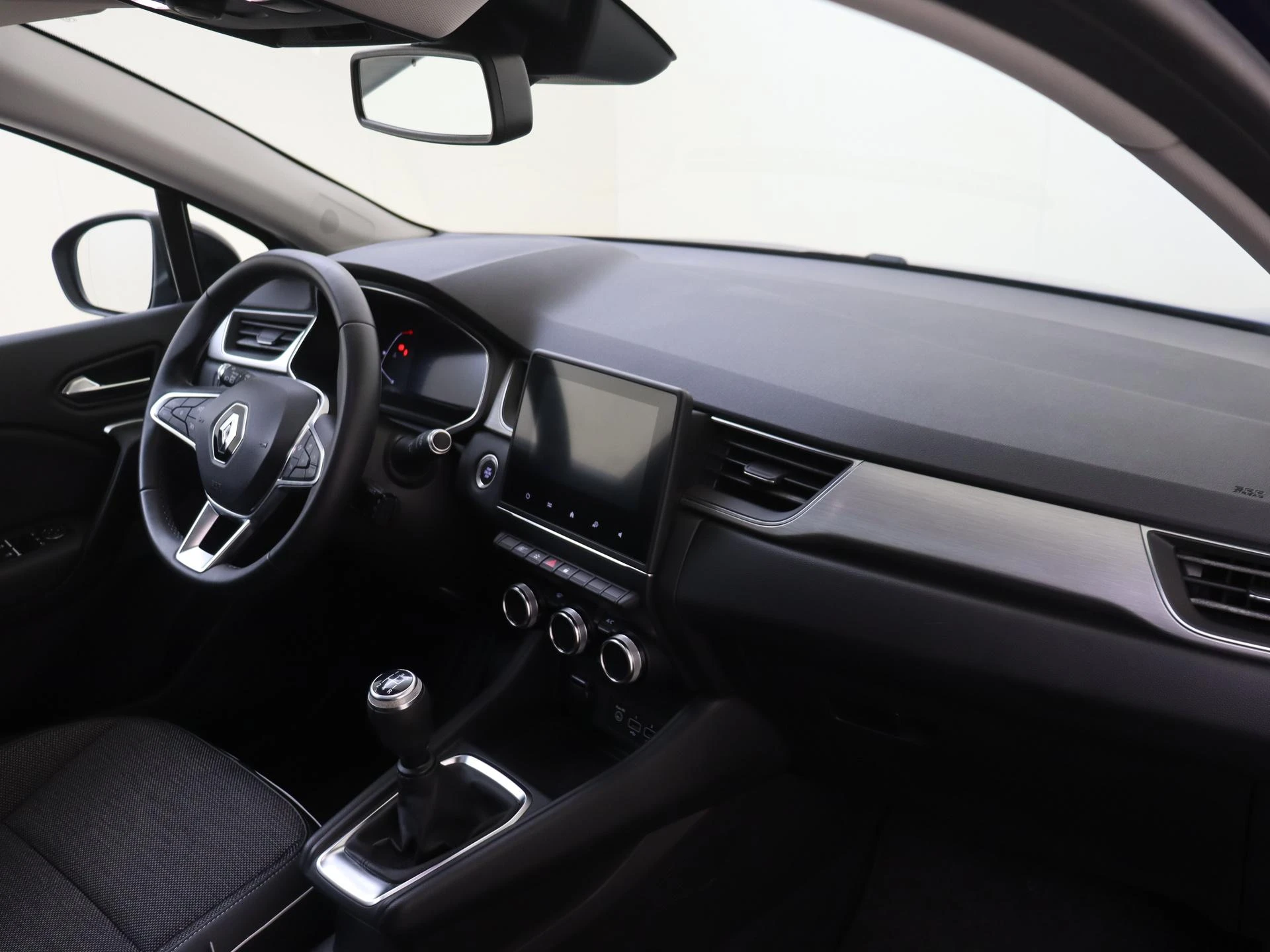 Renault-Captur-image-4
