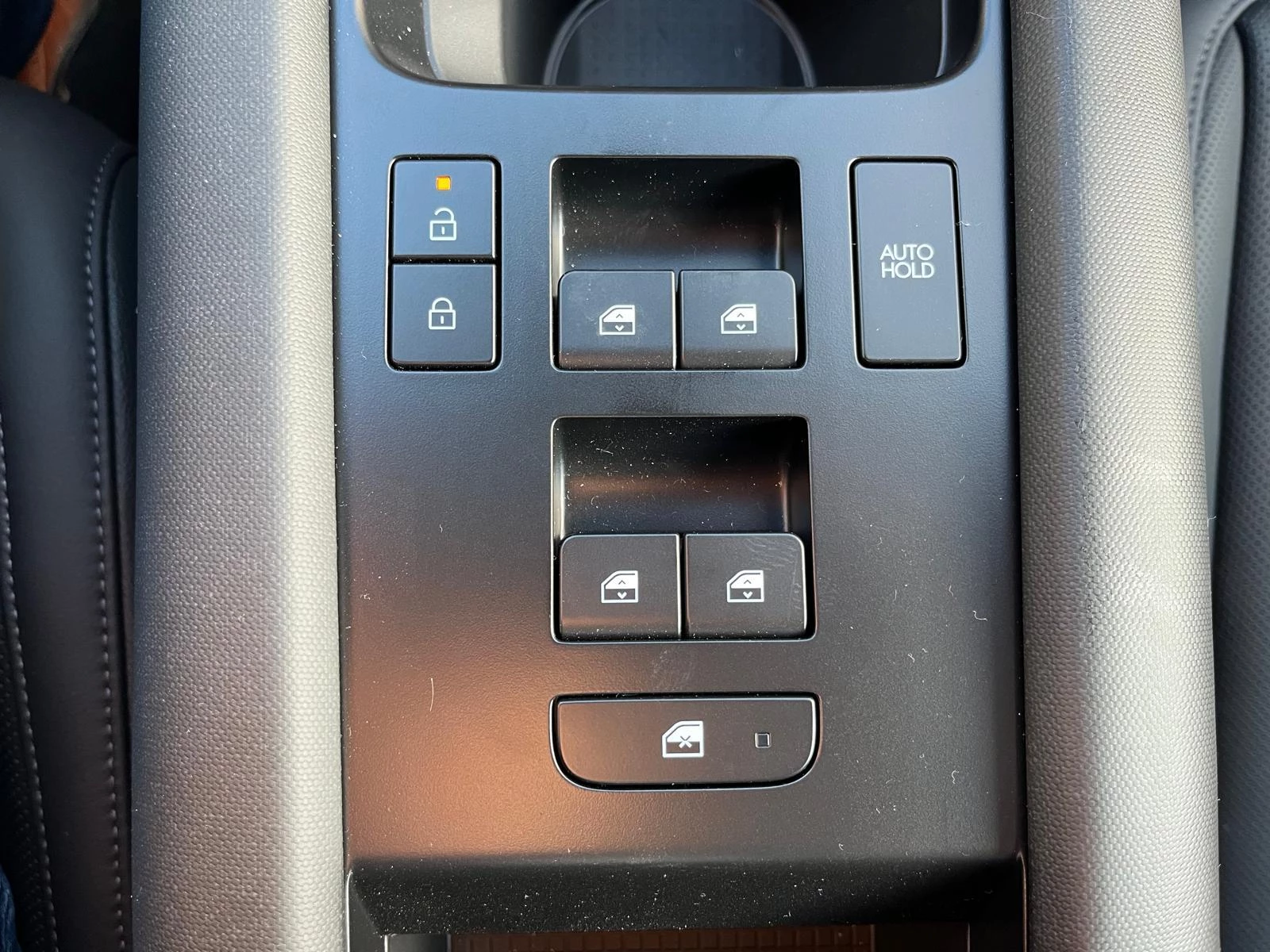 Hyundai-IONIQ 6-image-12