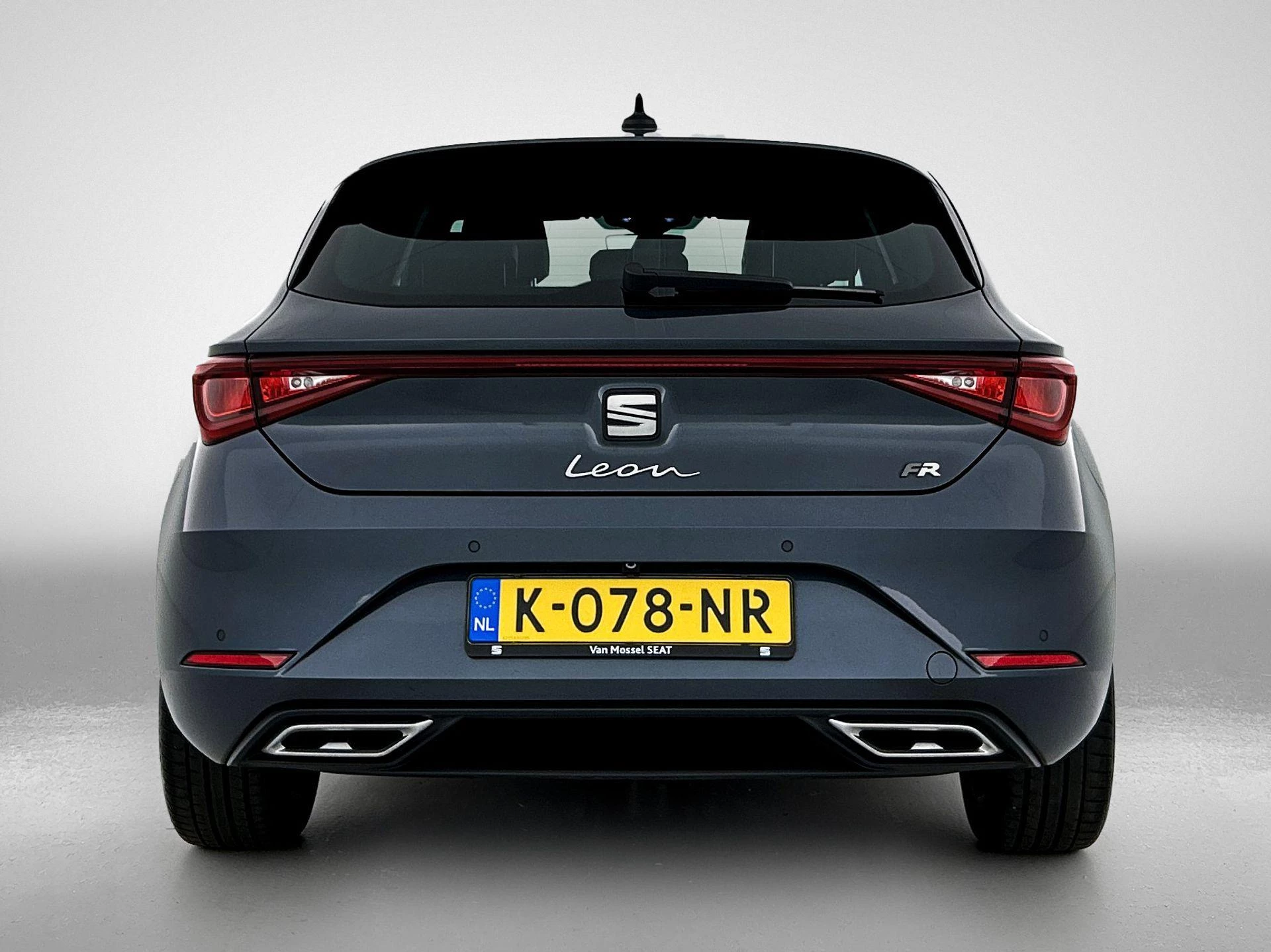 SEAT-Leon-image-2