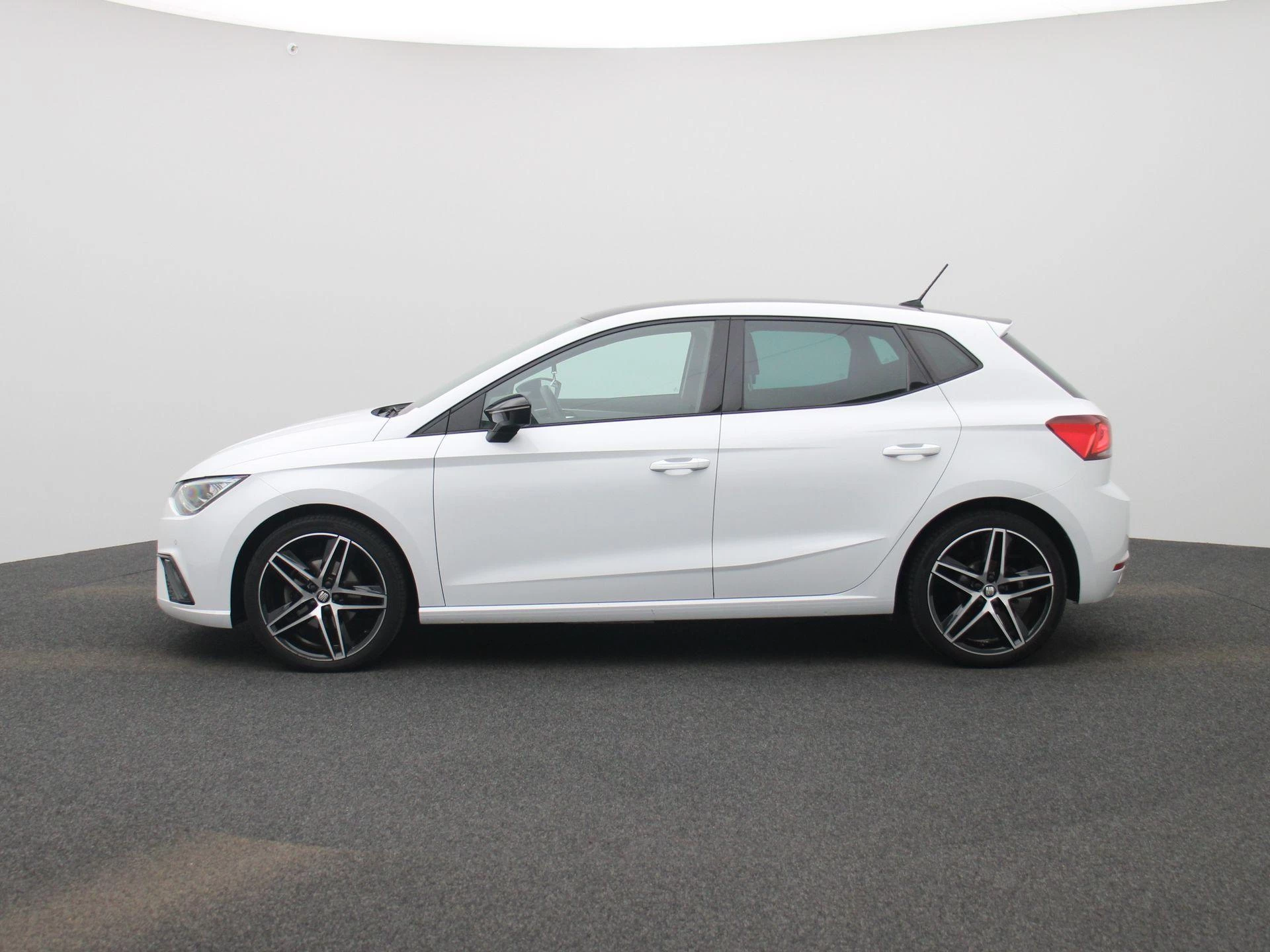 SEAT-Ibiza-image-3