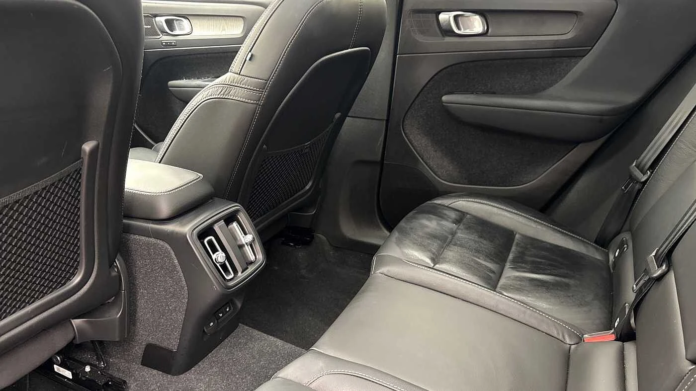 Volvo-XC40-image-9