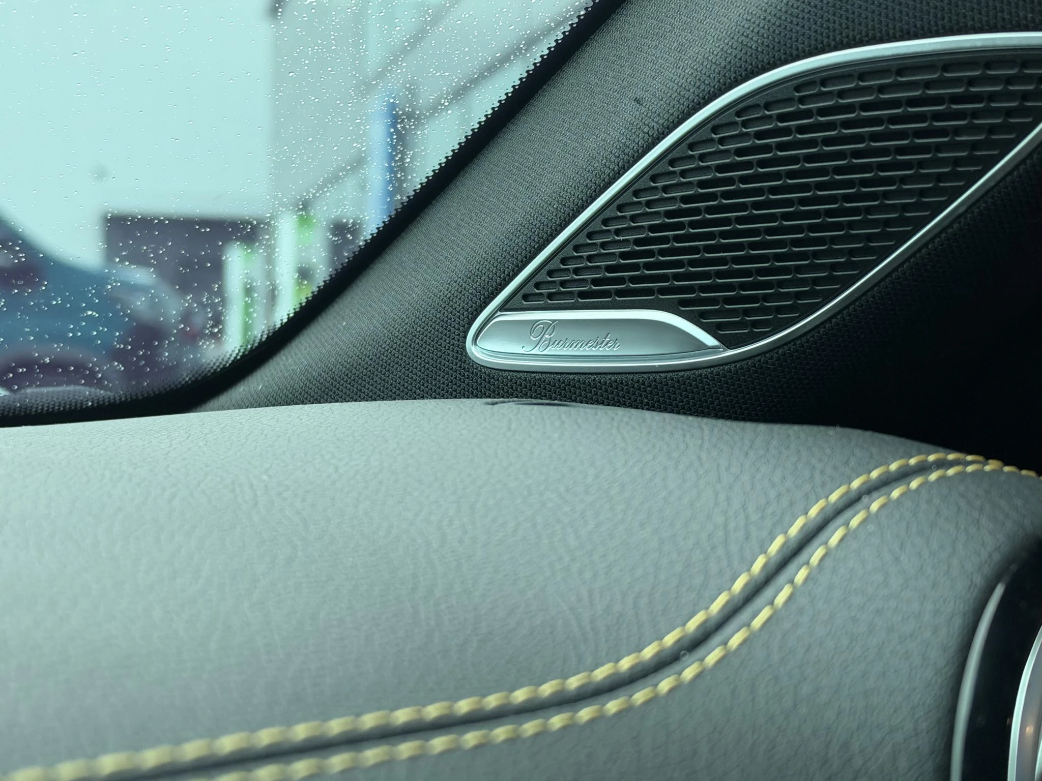 Mercedes-Benz-CLA-image-9