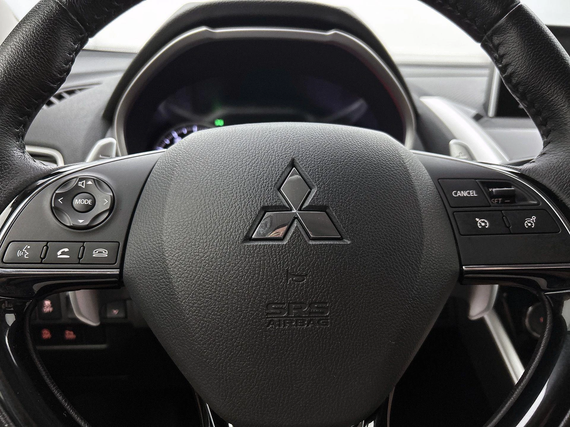 Mitsubishi-Eclipse Cross-image-30