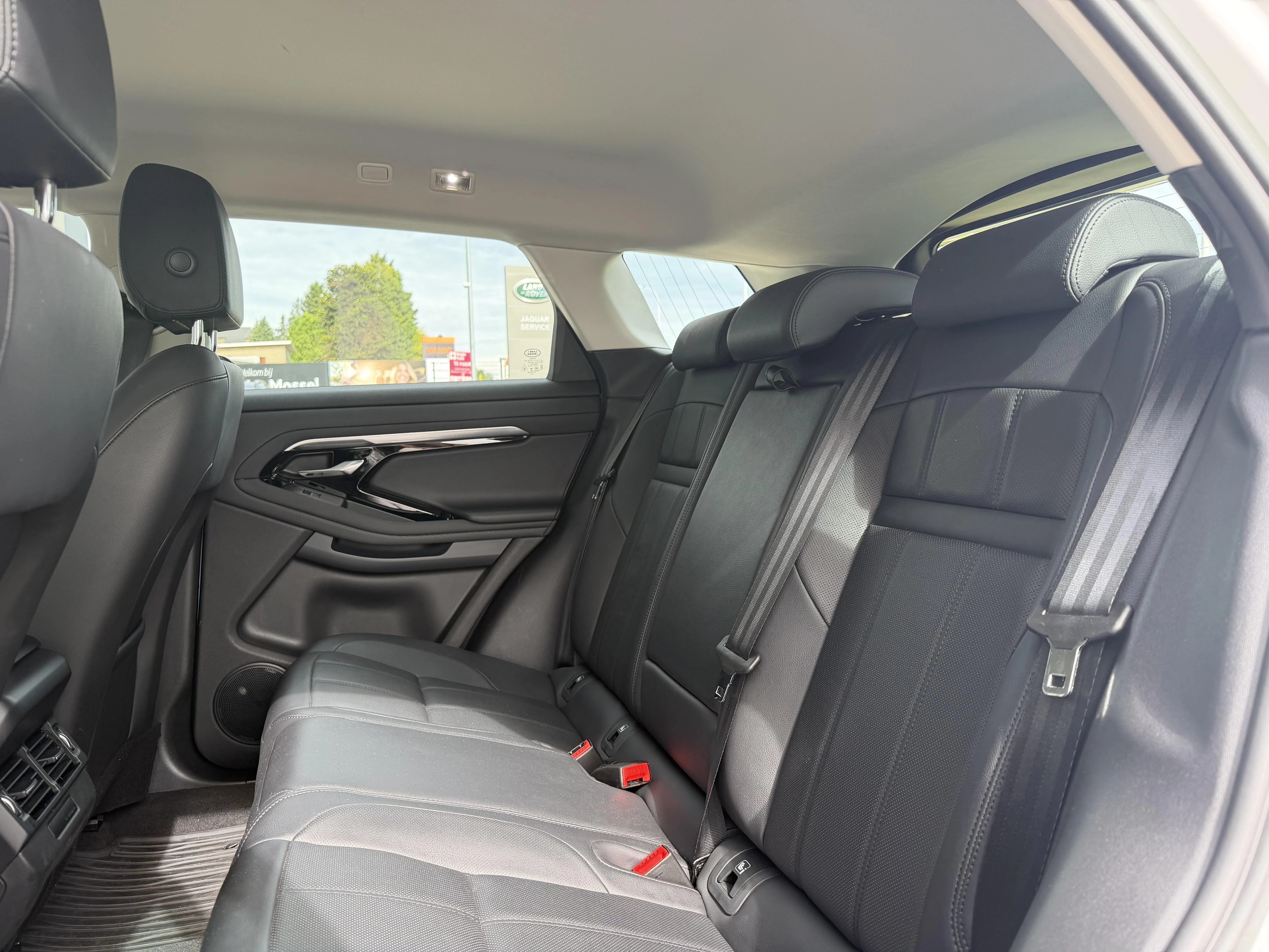 Land Rover Range Rover Evoque P160 S FWD Auto. 23MY