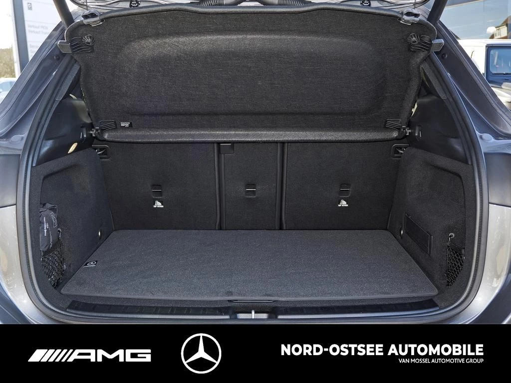 Mercedes-Benz-GLA-image-13