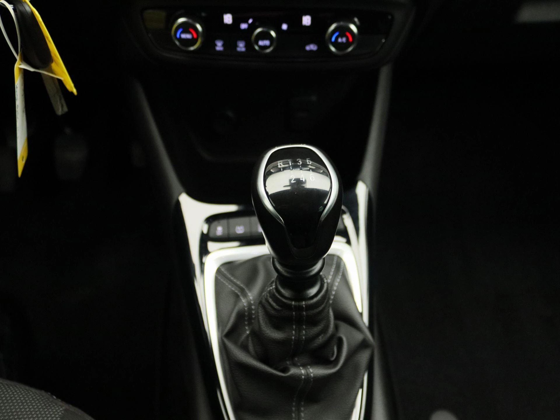 Opel-Crossland-image-11