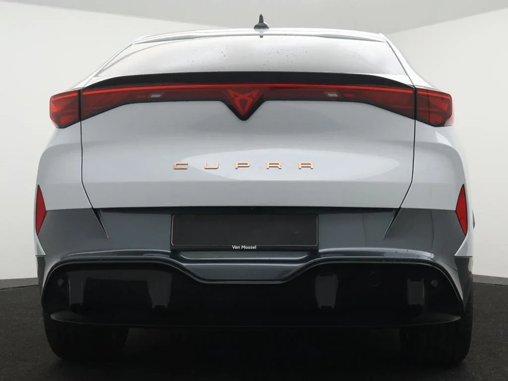 CUPRA-Tavascan-image-3