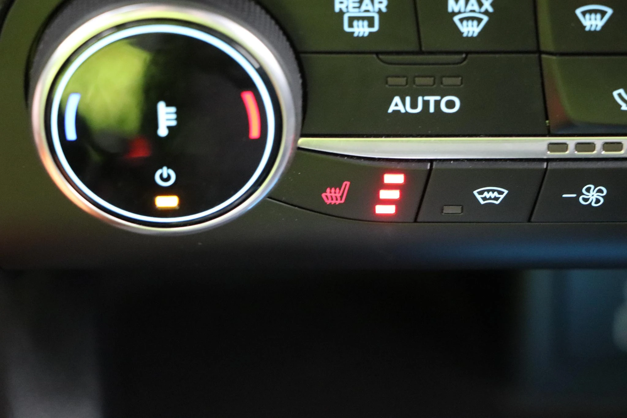 Ford-Kuga-image-24