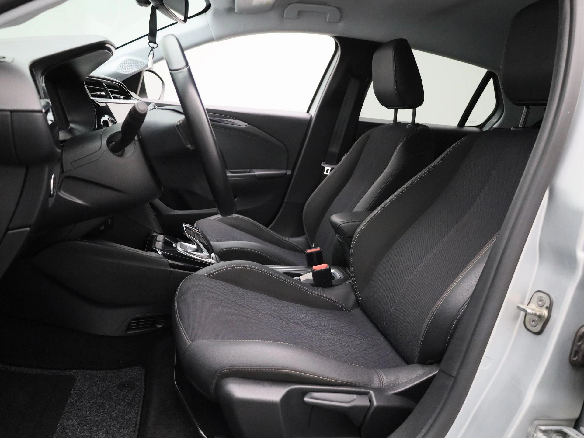 Opel-Corsa-e-image-9