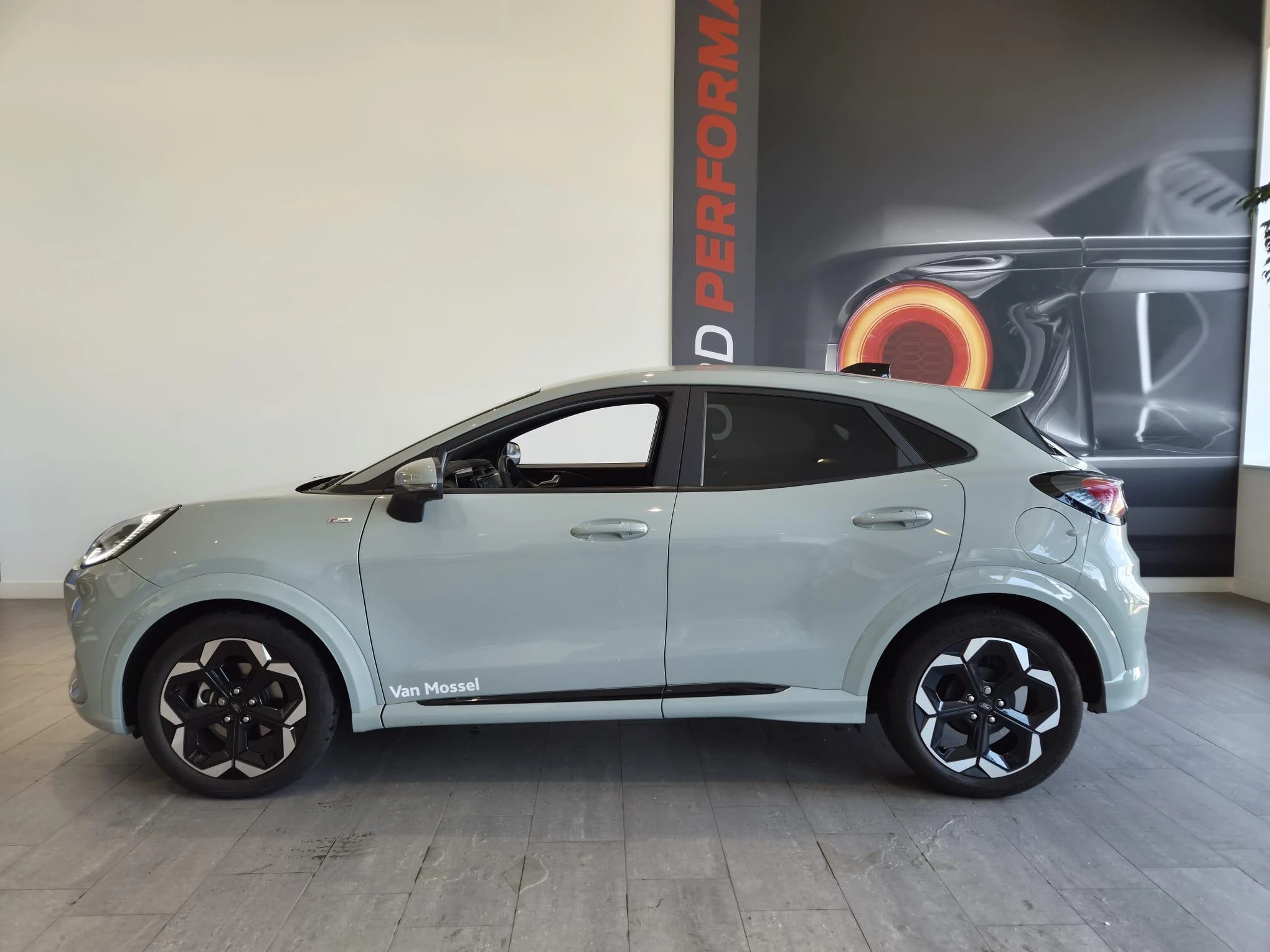 Ford Puma 1.0 EcoBoost Hybrid ST-Line X