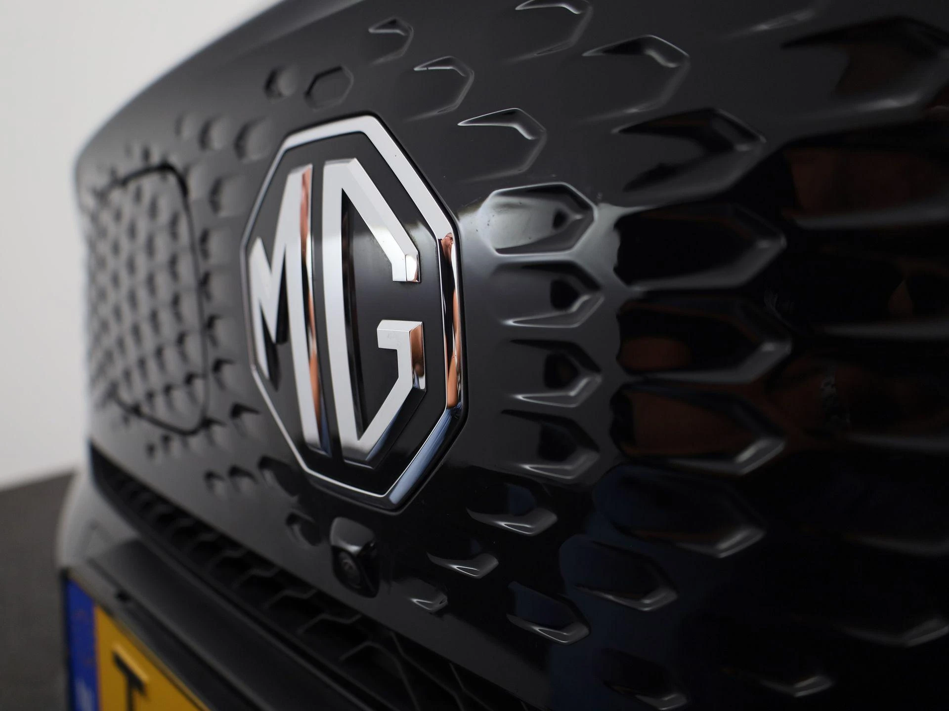 MG-ZS EV-image-32