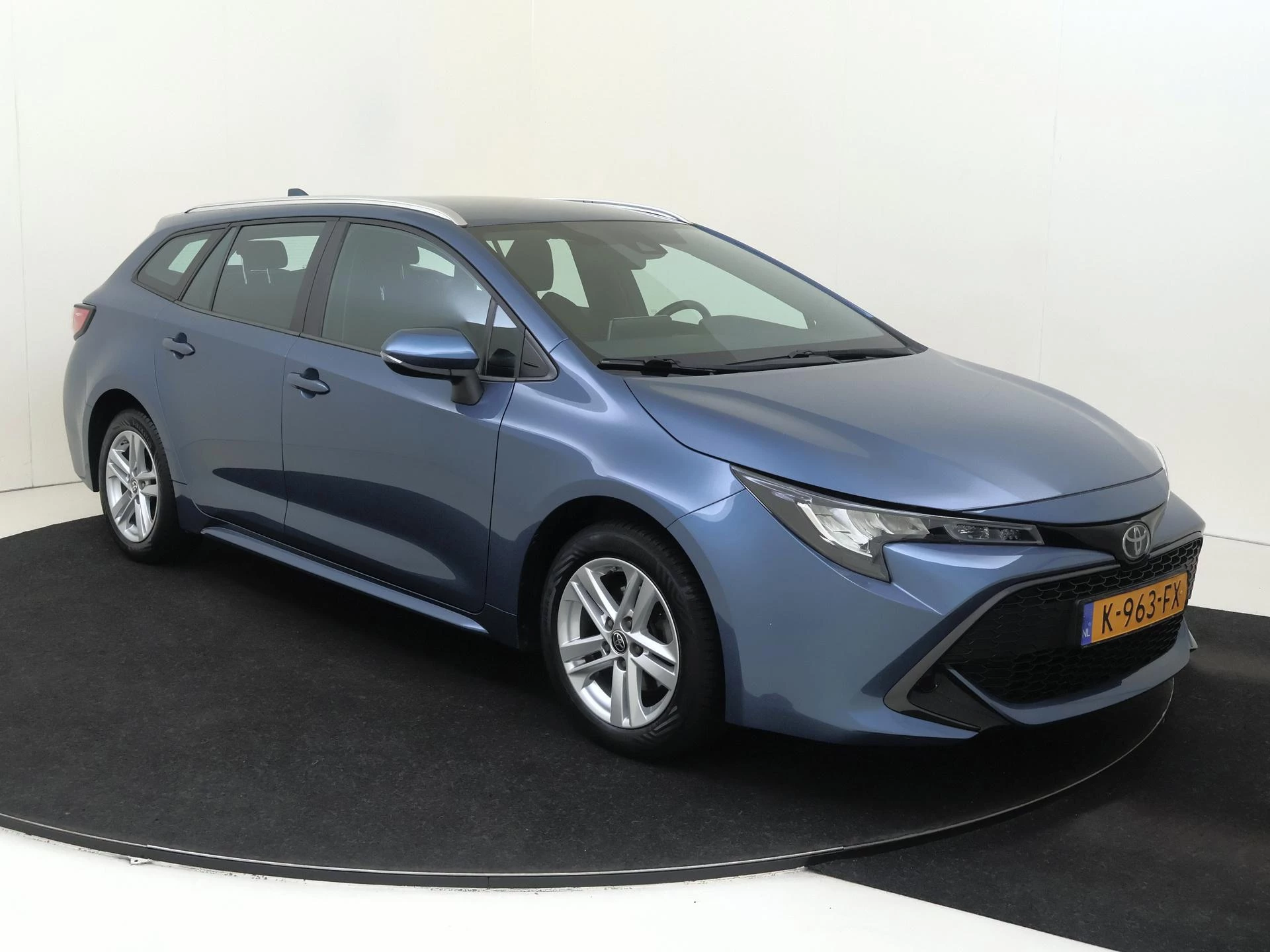 Toyota Corolla Touring Sports