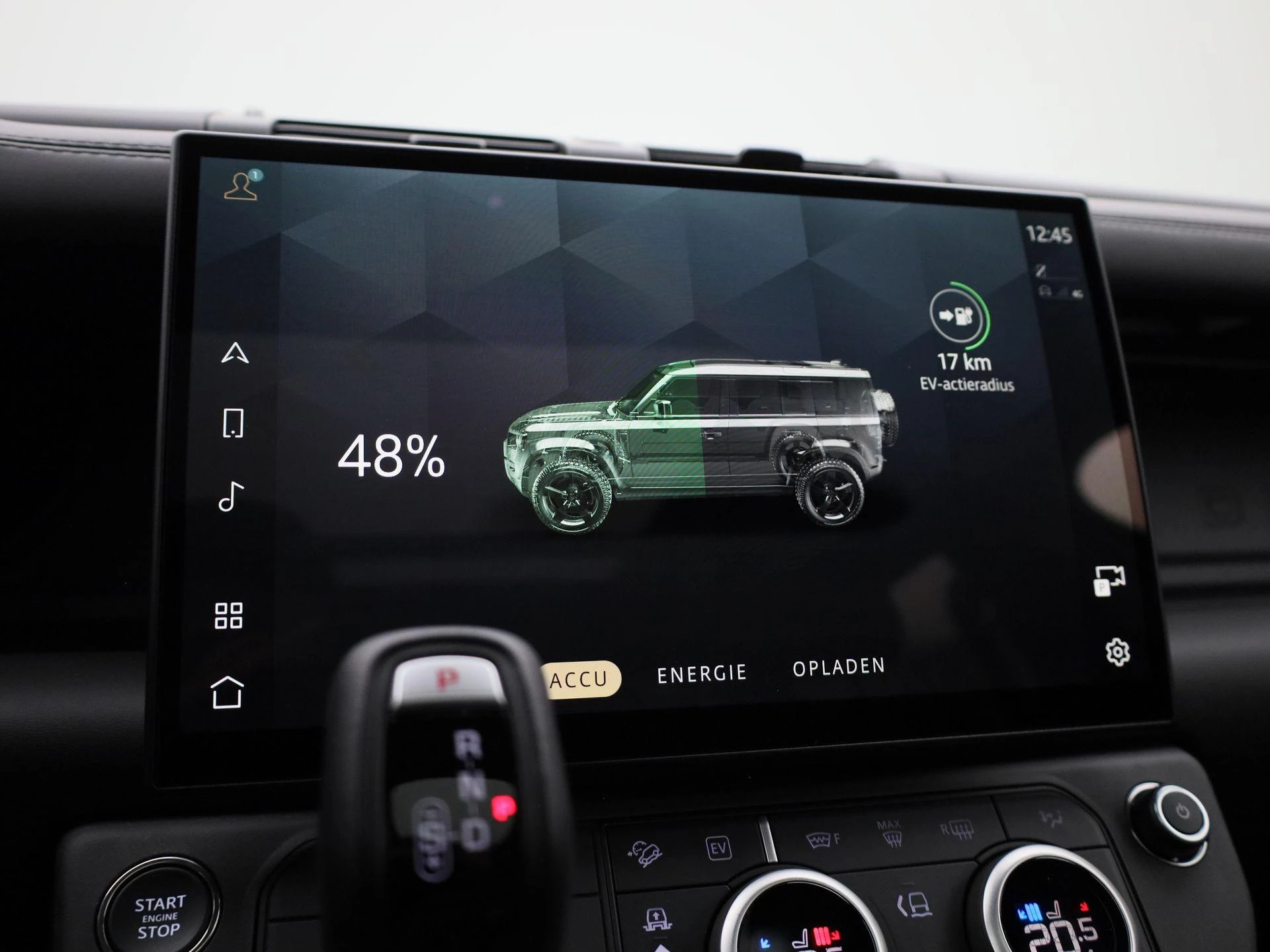 Land Rover-Defender-image-36