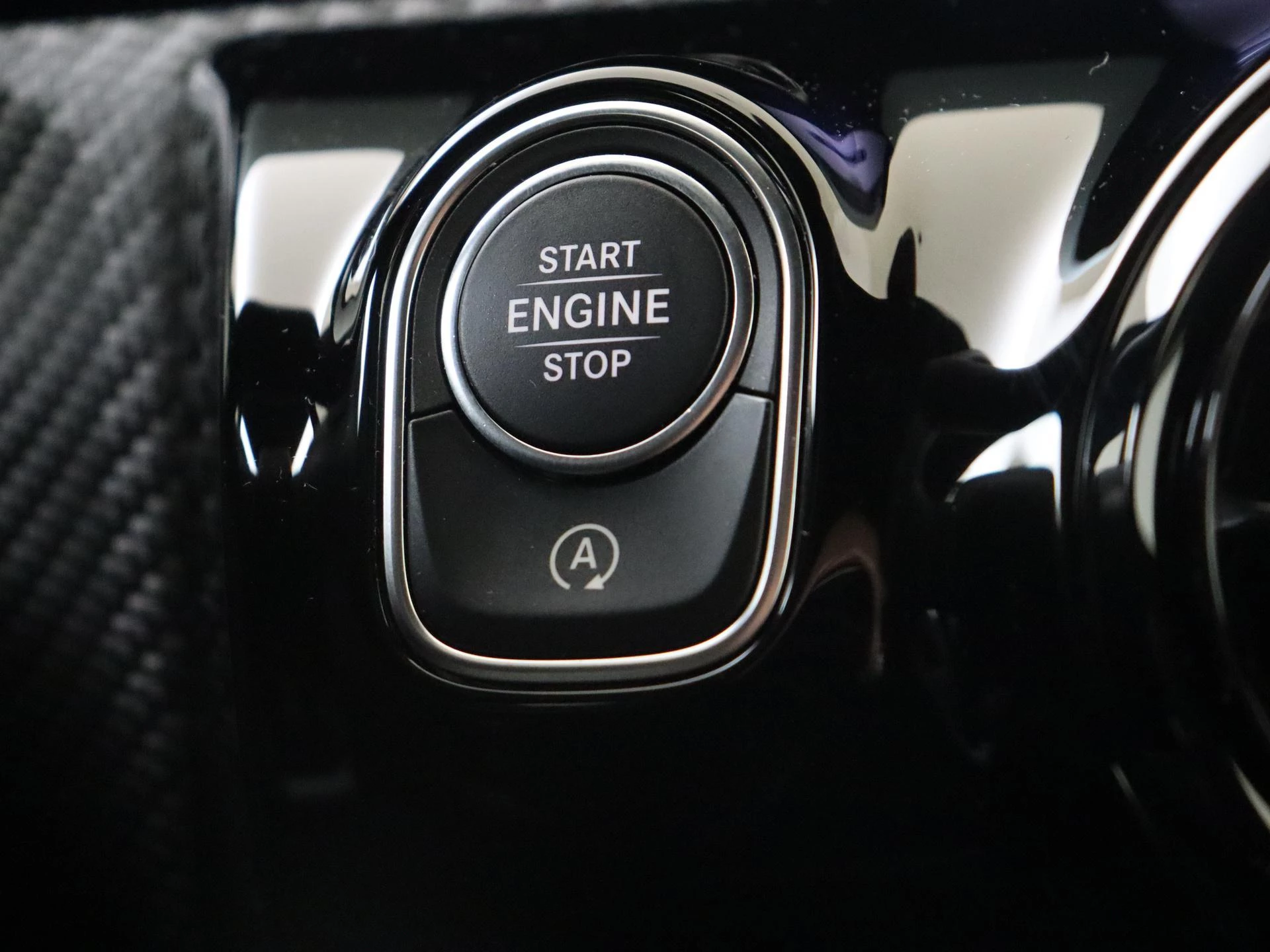 Mercedes-Benz-A-Klasse-image-22