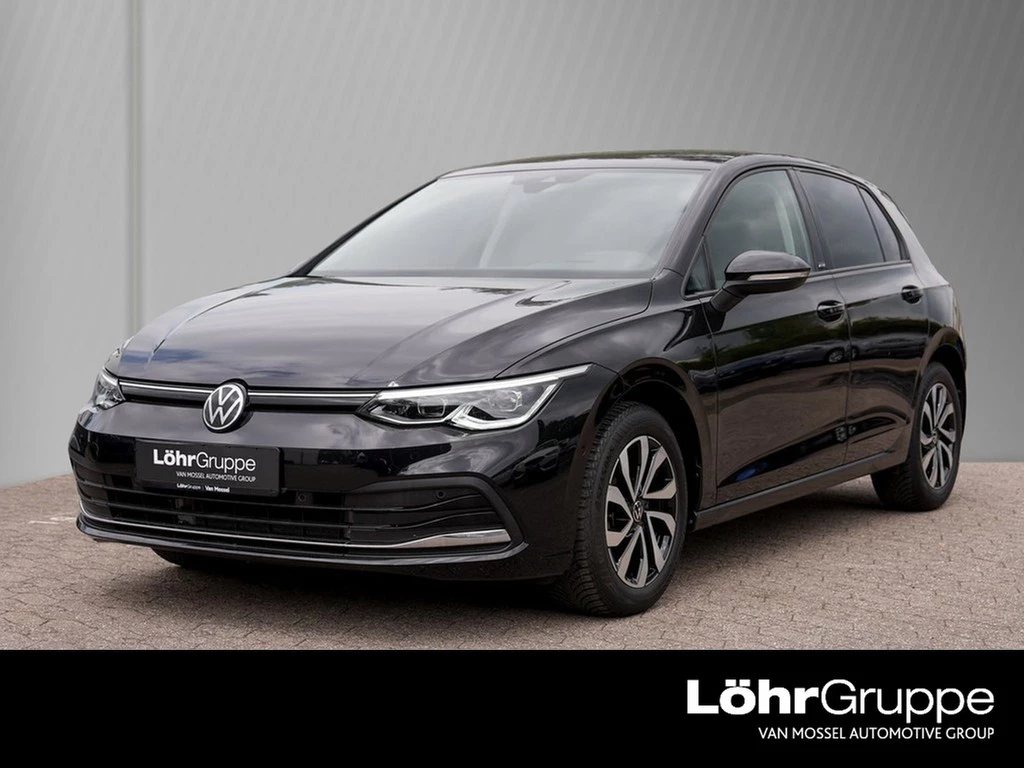Volkswagen-Golf-image-0