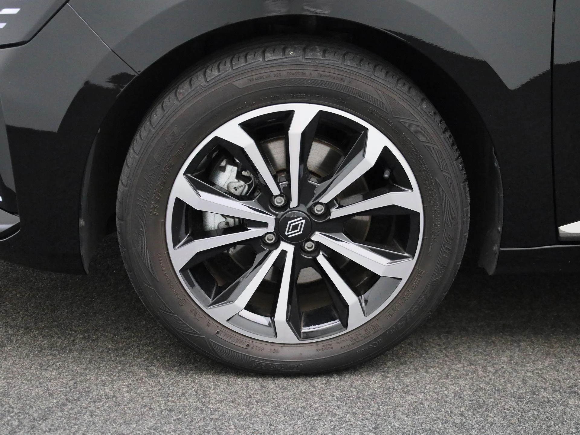 Renault-Clio-image-13