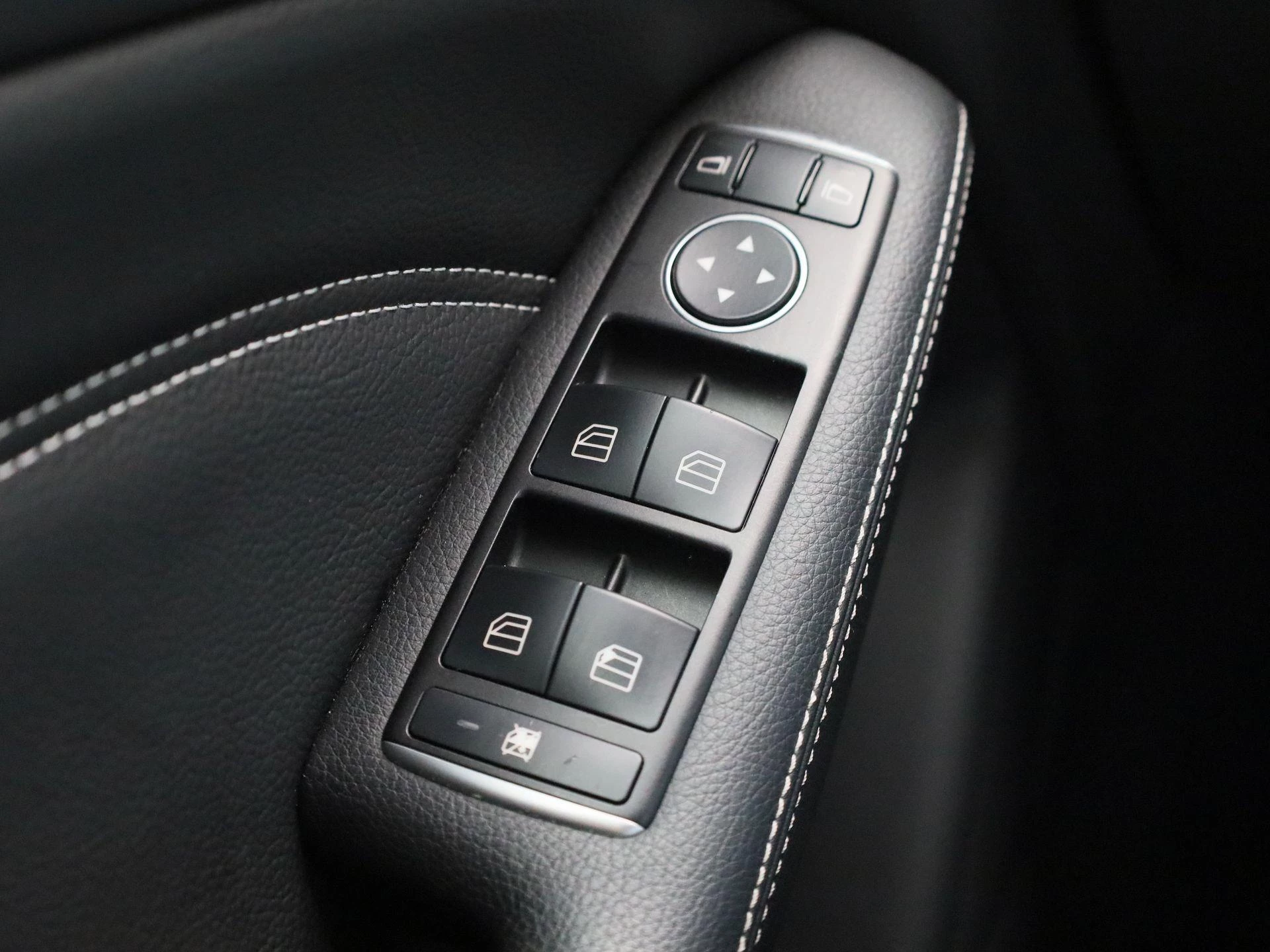 Mercedes-Benz B-Klasse 180 Ambition