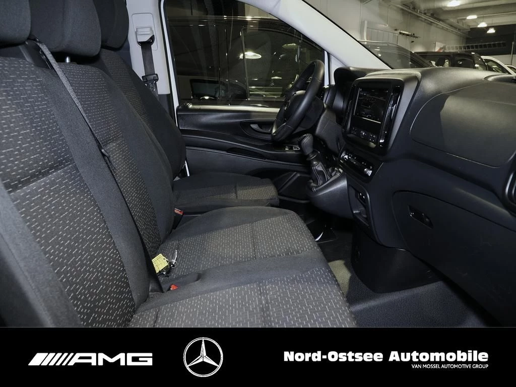 Mercedes-Benz-Vito-image-9