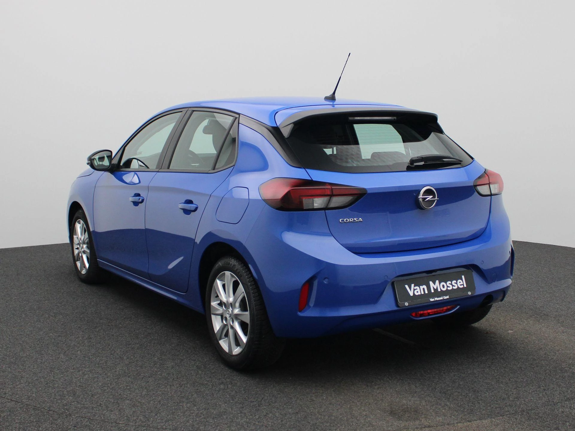 Opel-Corsa-image-1
