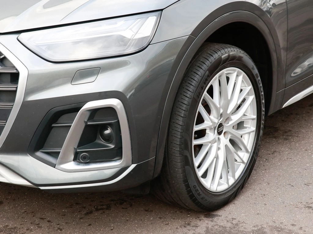 Audi Q5 55 TFSIe S line Matrix AHK B&O Business