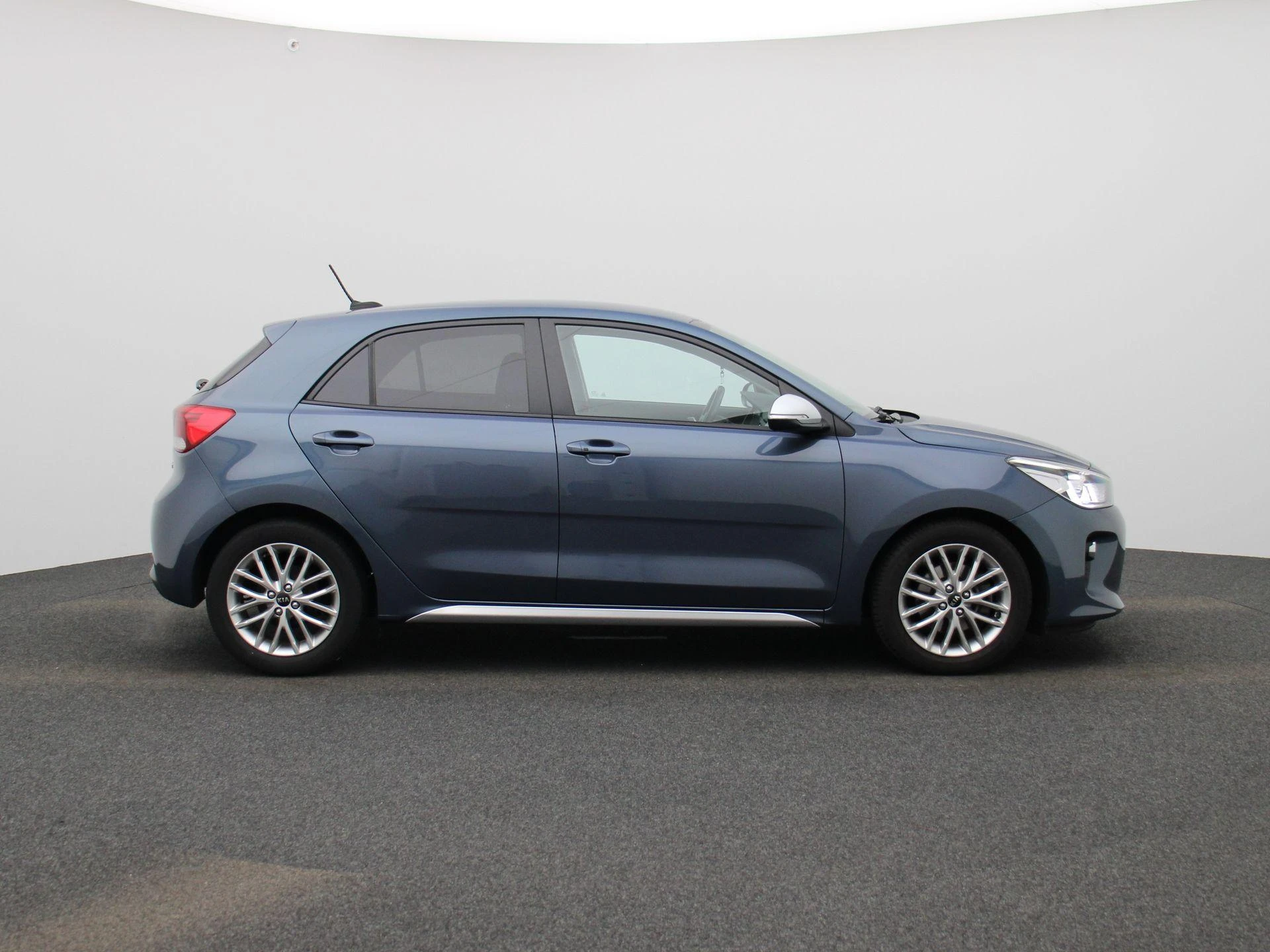 Kia-Rio-image-5