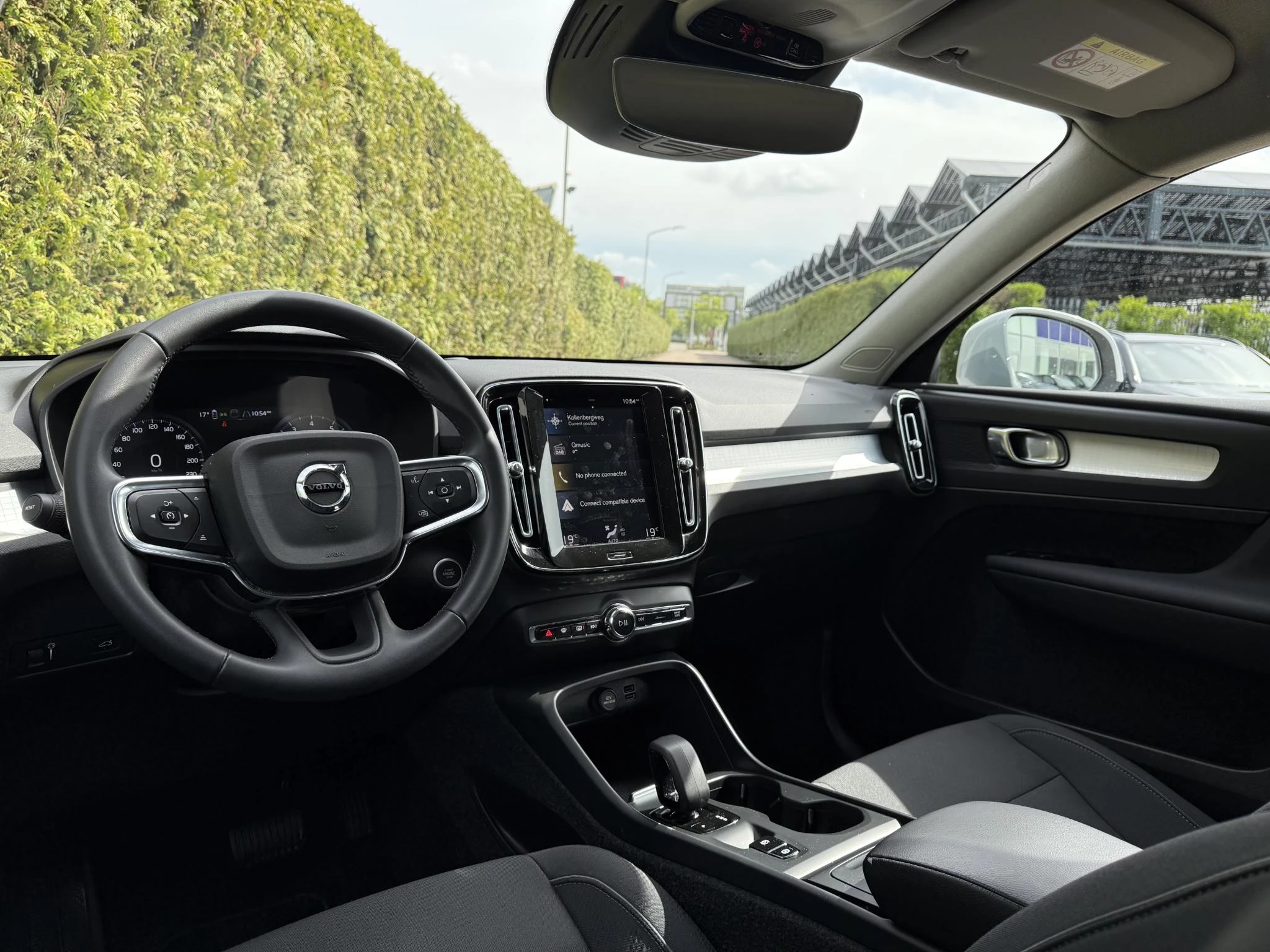 Volvo-XC40-image-28