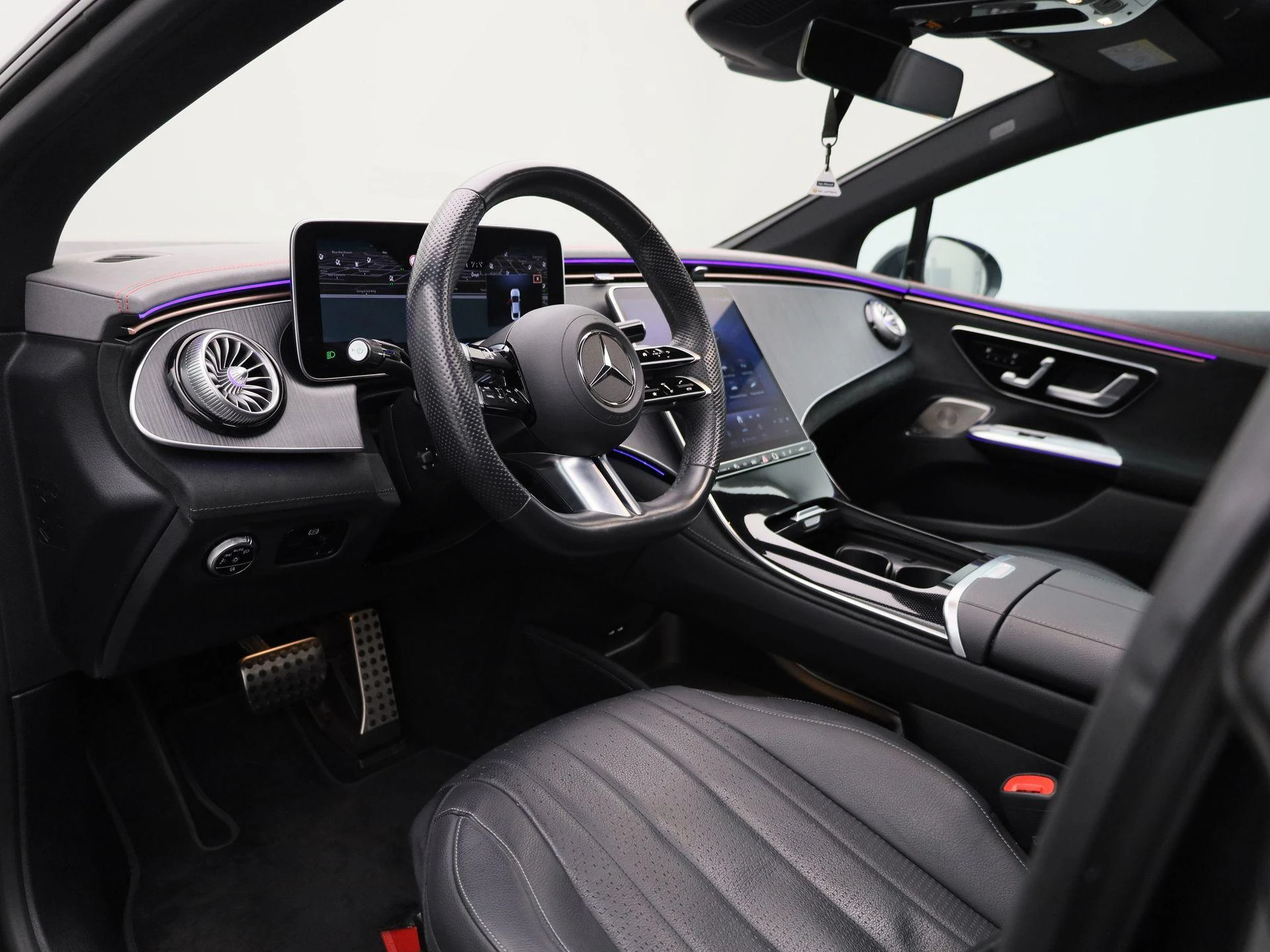 Mercedes-Benz EQE 350 4MATIC AMG Line