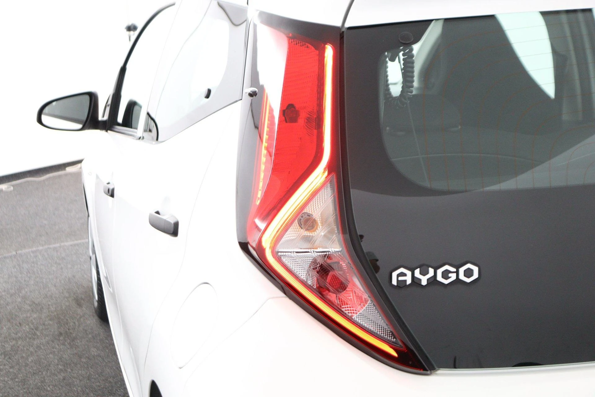Toyota Aygo 1.0 VVT-i x-fun |