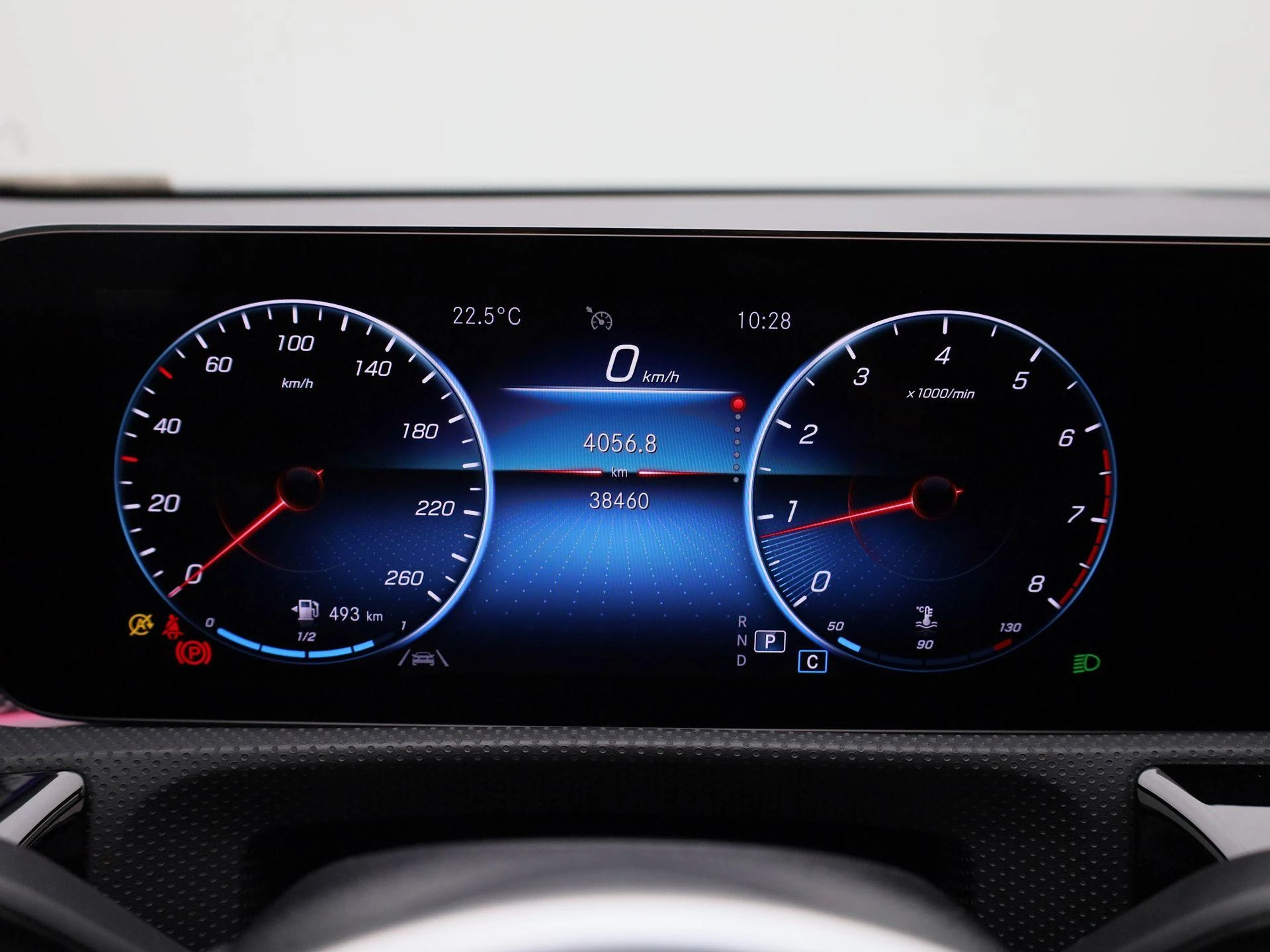 Mercedes-Benz-A-Klasse-image-16