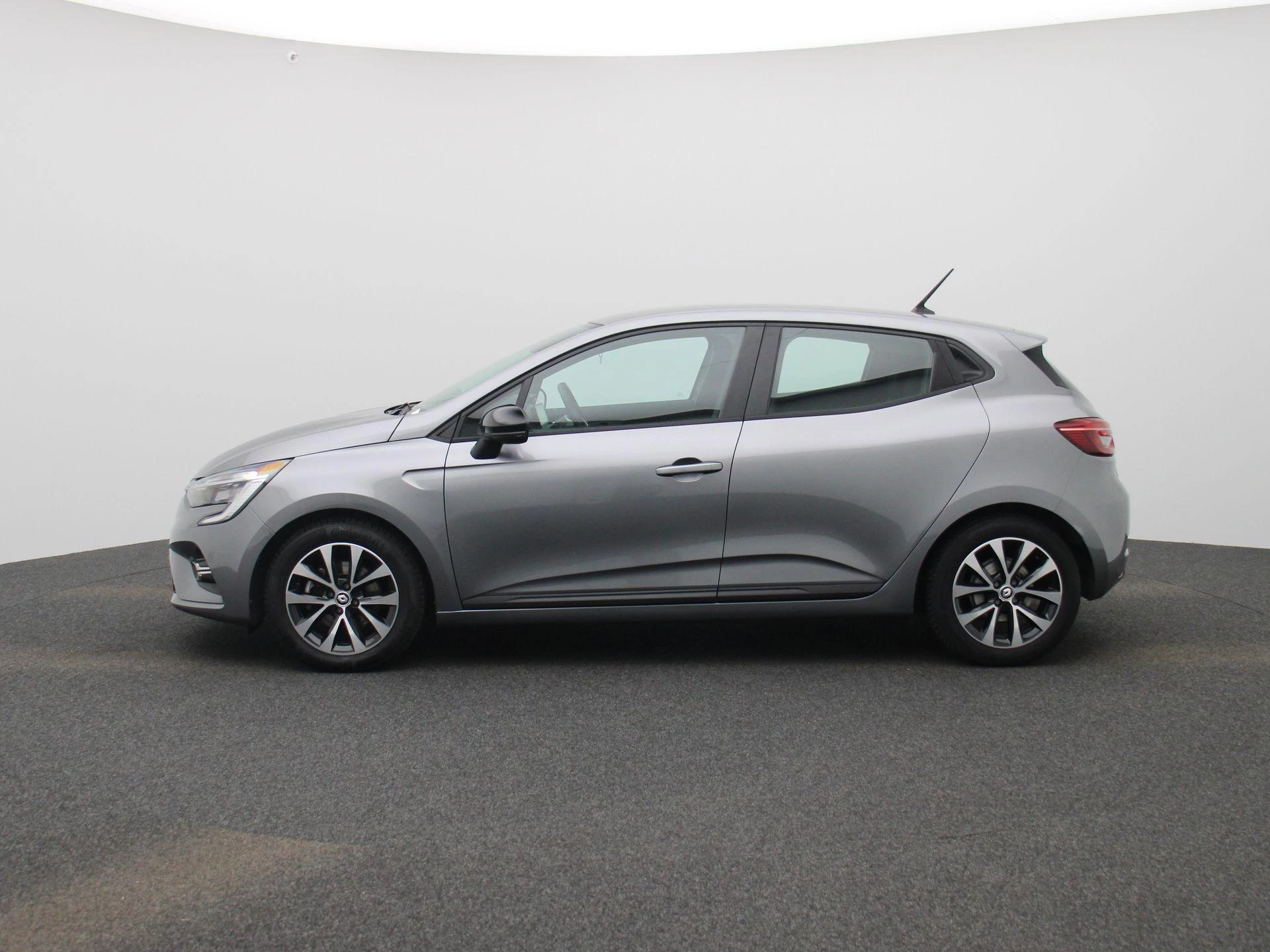 Renault-Clio-image-5