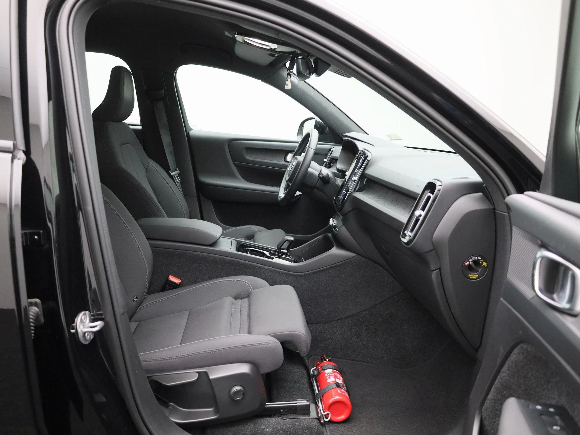 Volvo-XC40-image-32