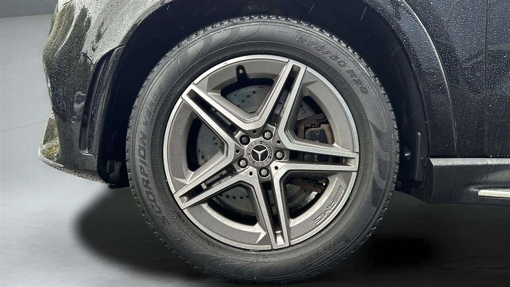 Mercedes-Benz-GLE-image-8