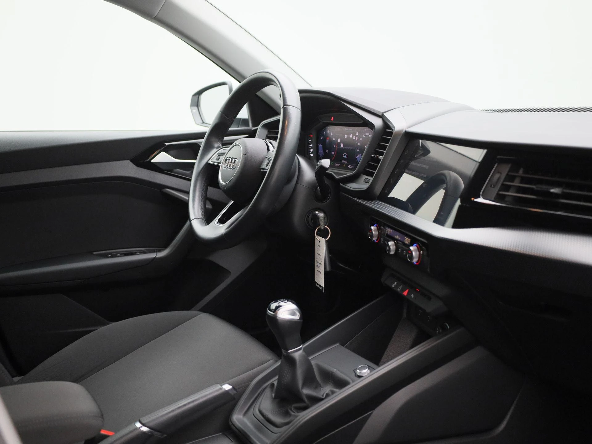 Audi-A1 Sportback-image-30