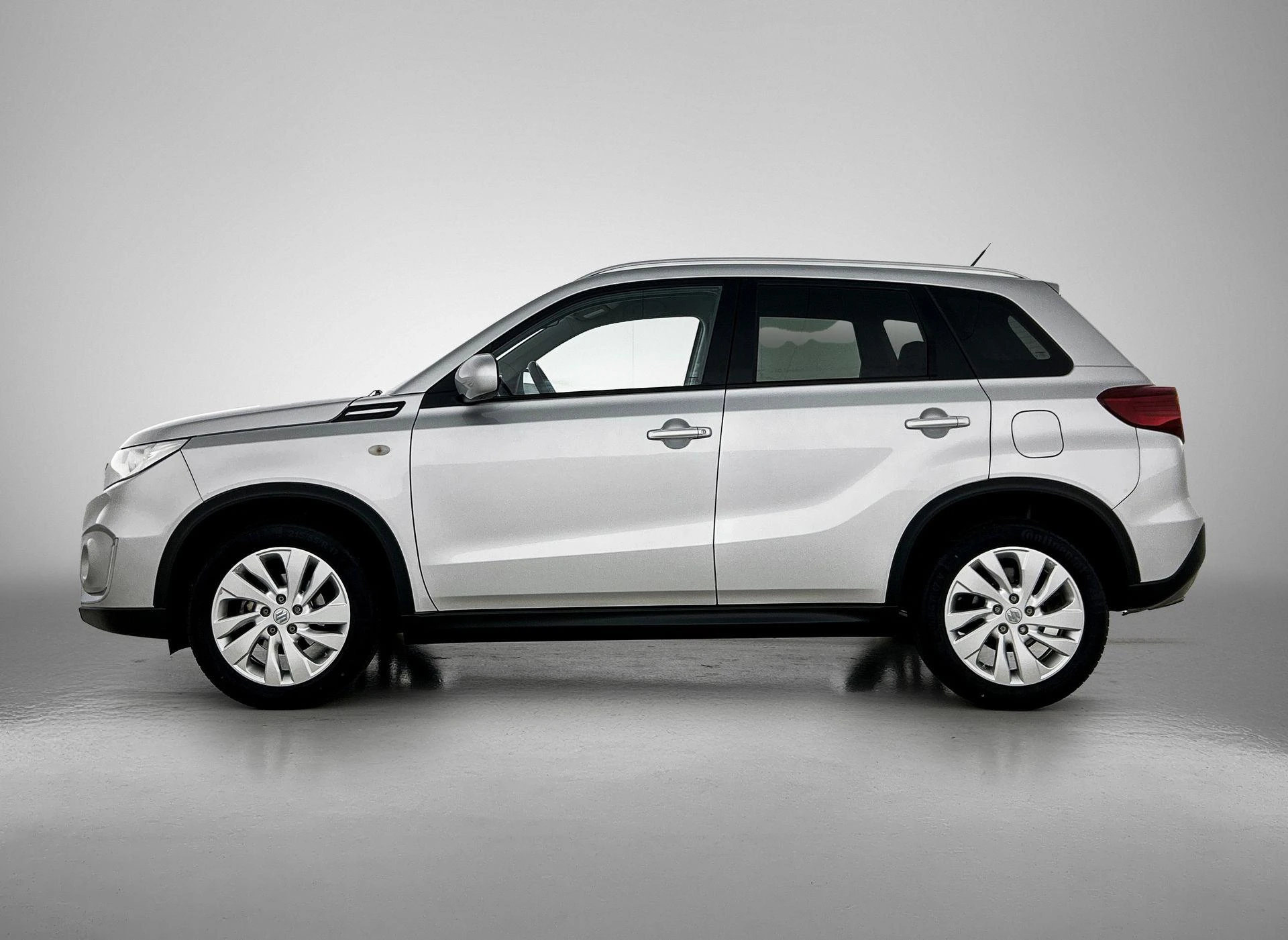 Suzuki-Vitara-image-2