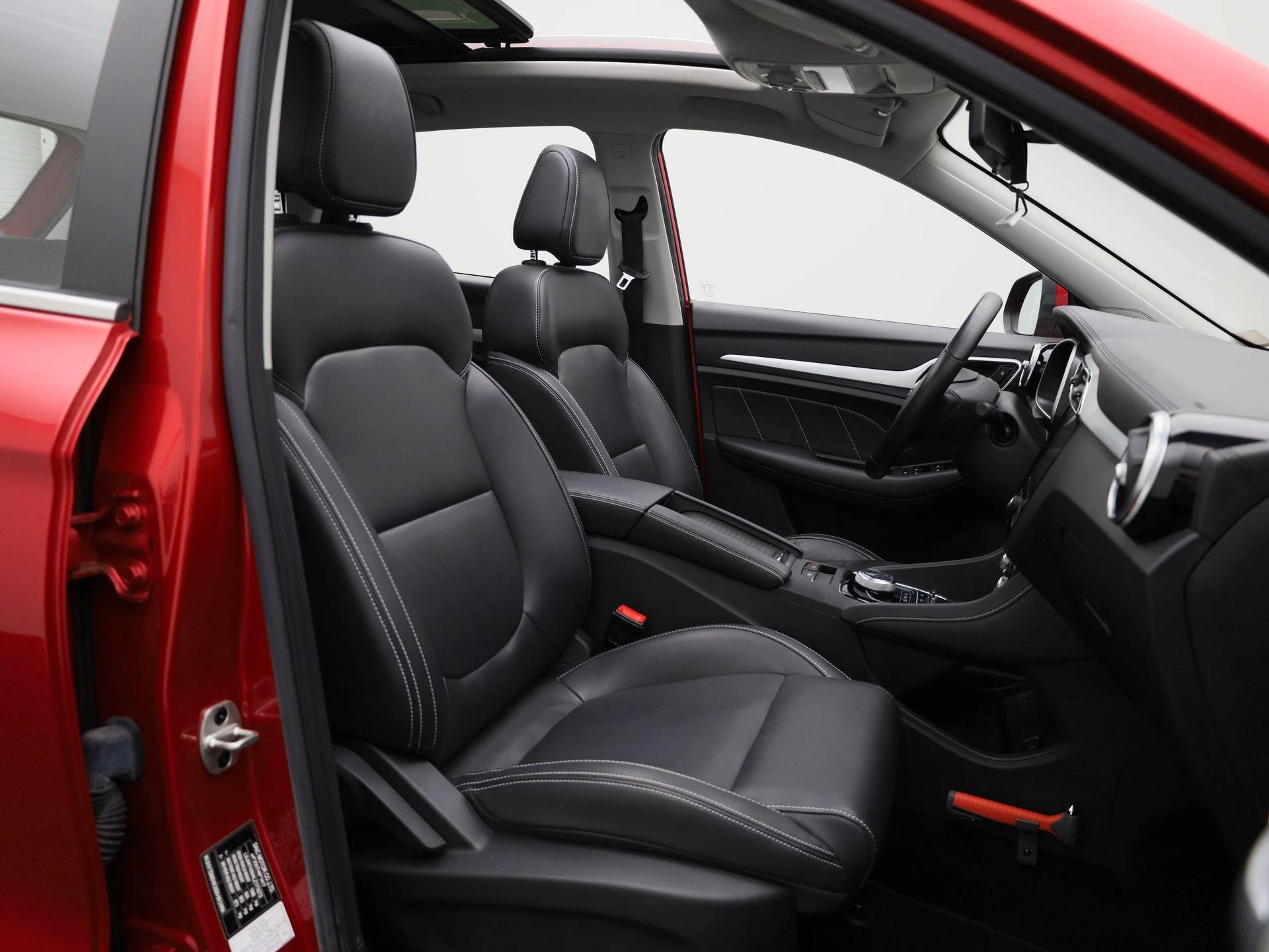 MG-ZS EV-image-37