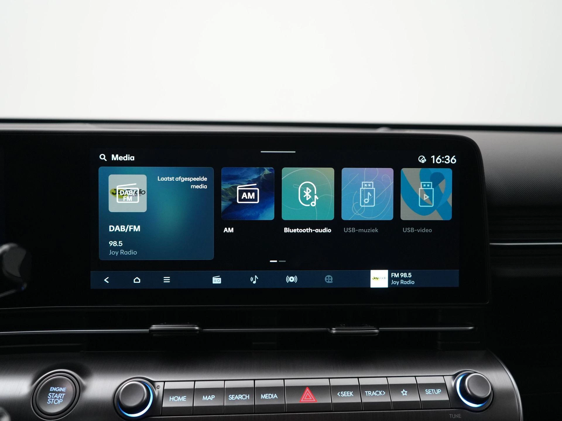 Hyundai-Kona-image-27