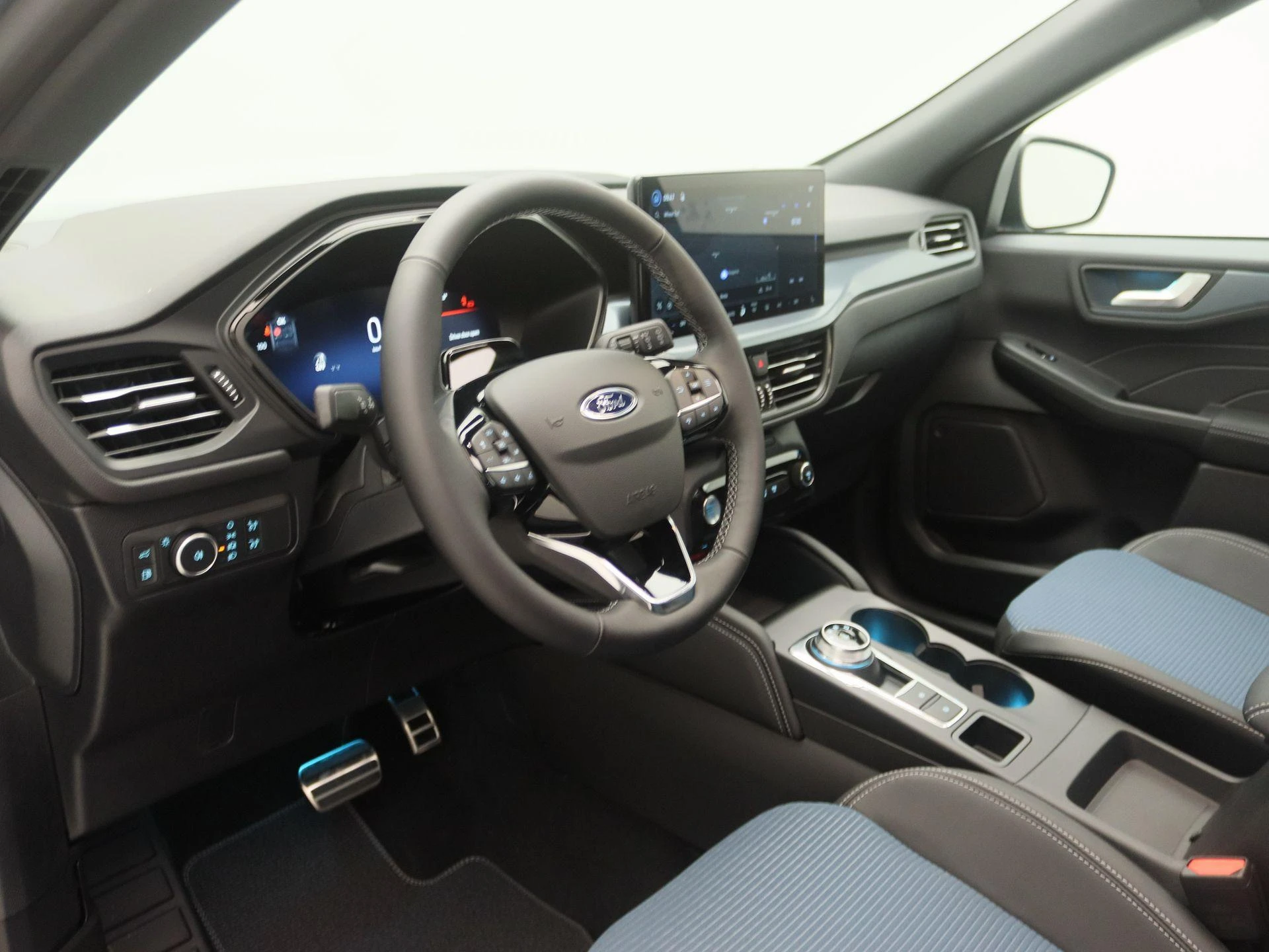 Ford-Kuga-image-24