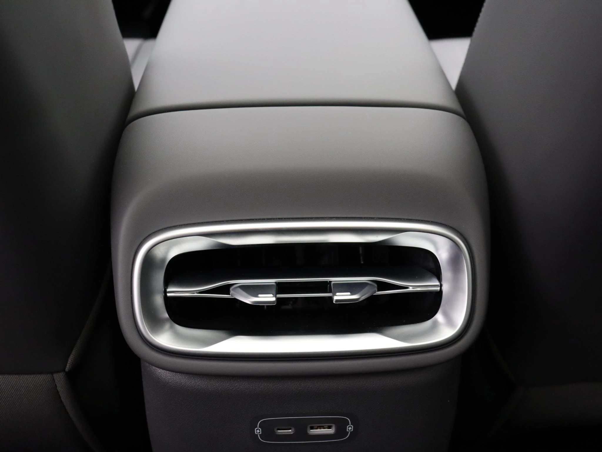 Leapmotor-B10-image-21