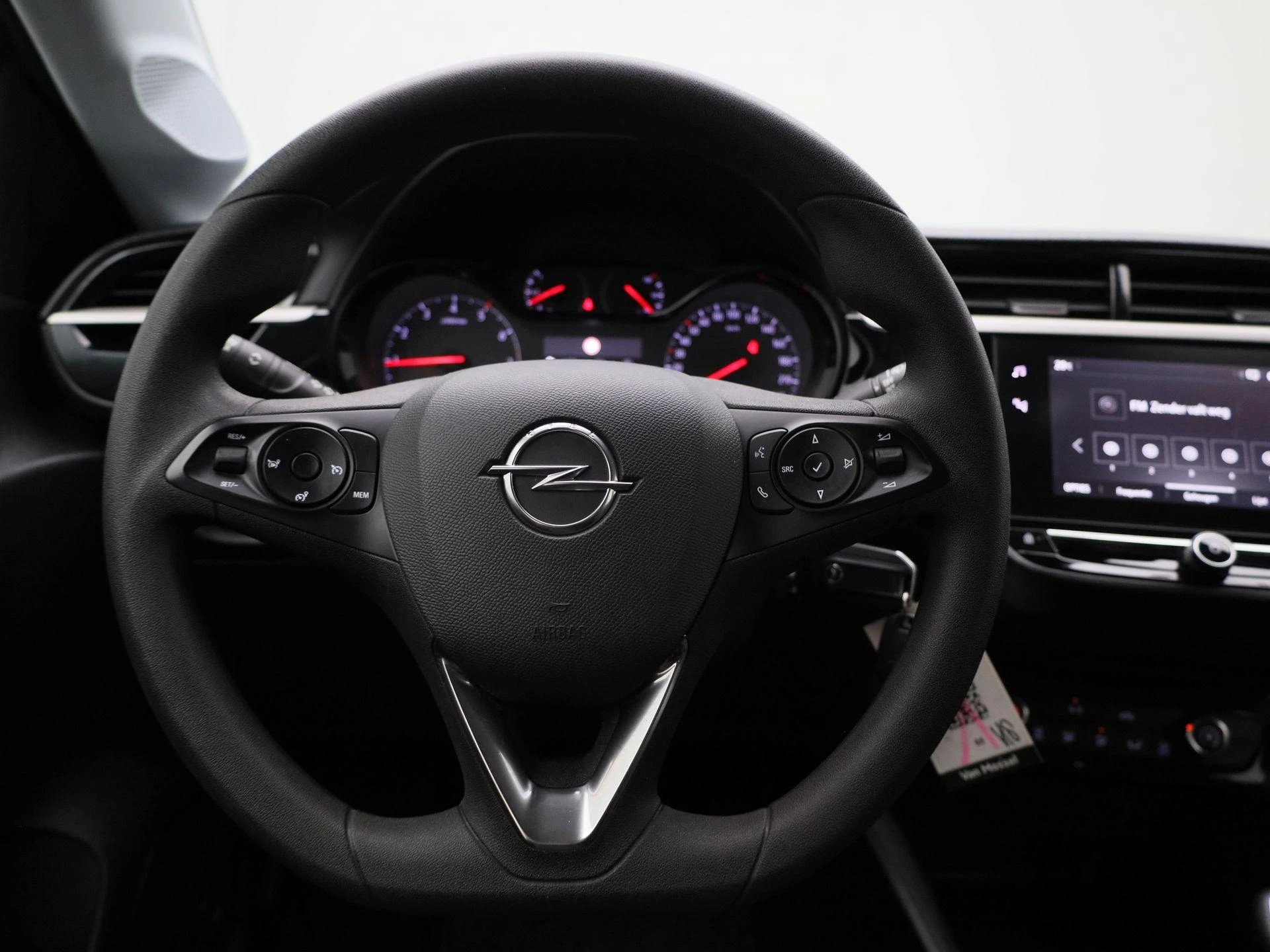 Opel-Corsa-image-6