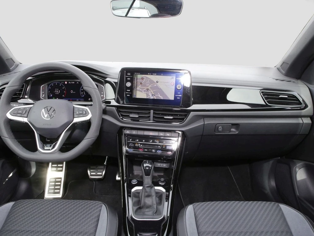 Volkswagen-T-Roc-image-13