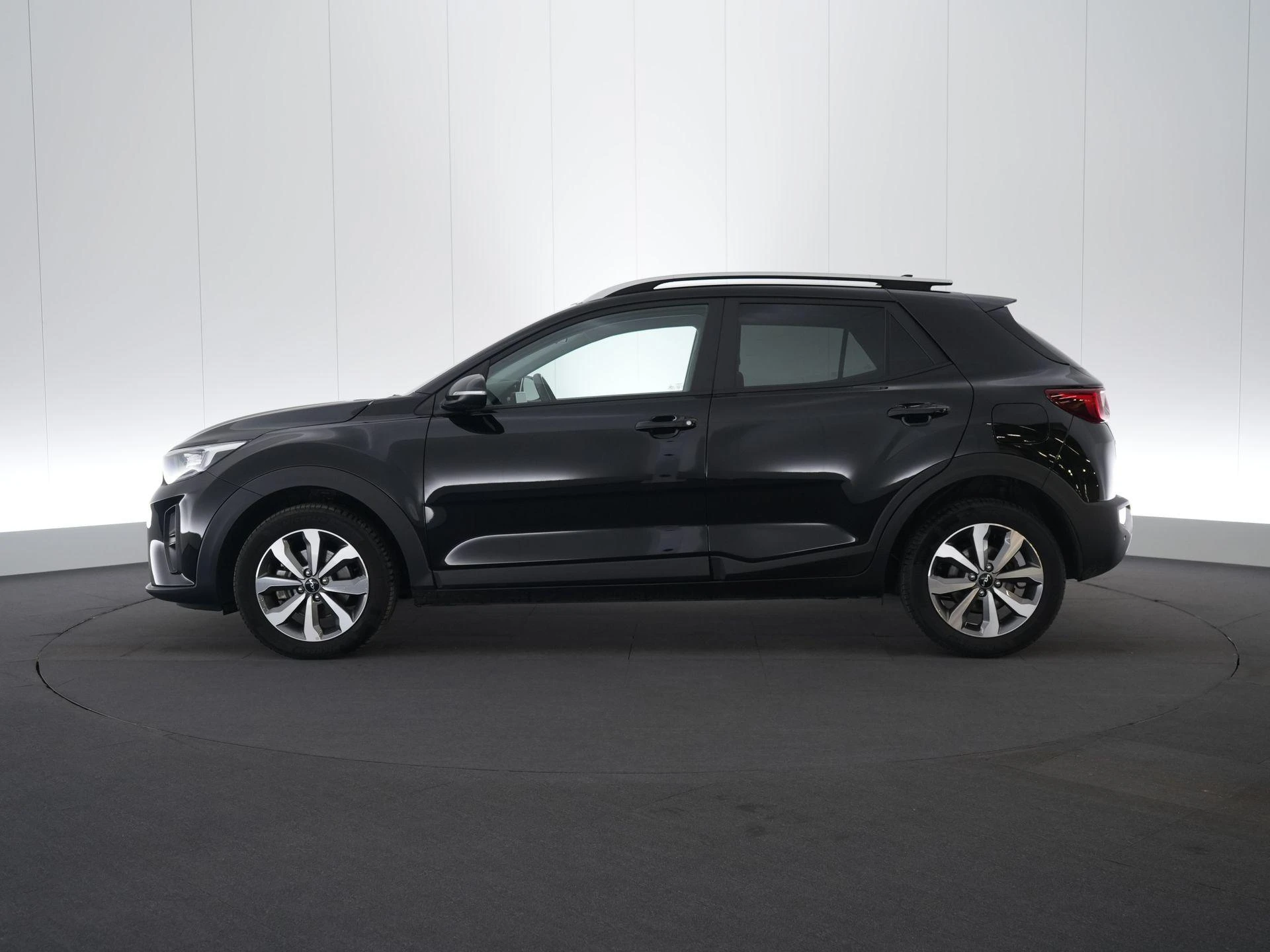 Kia-Stonic-image-3