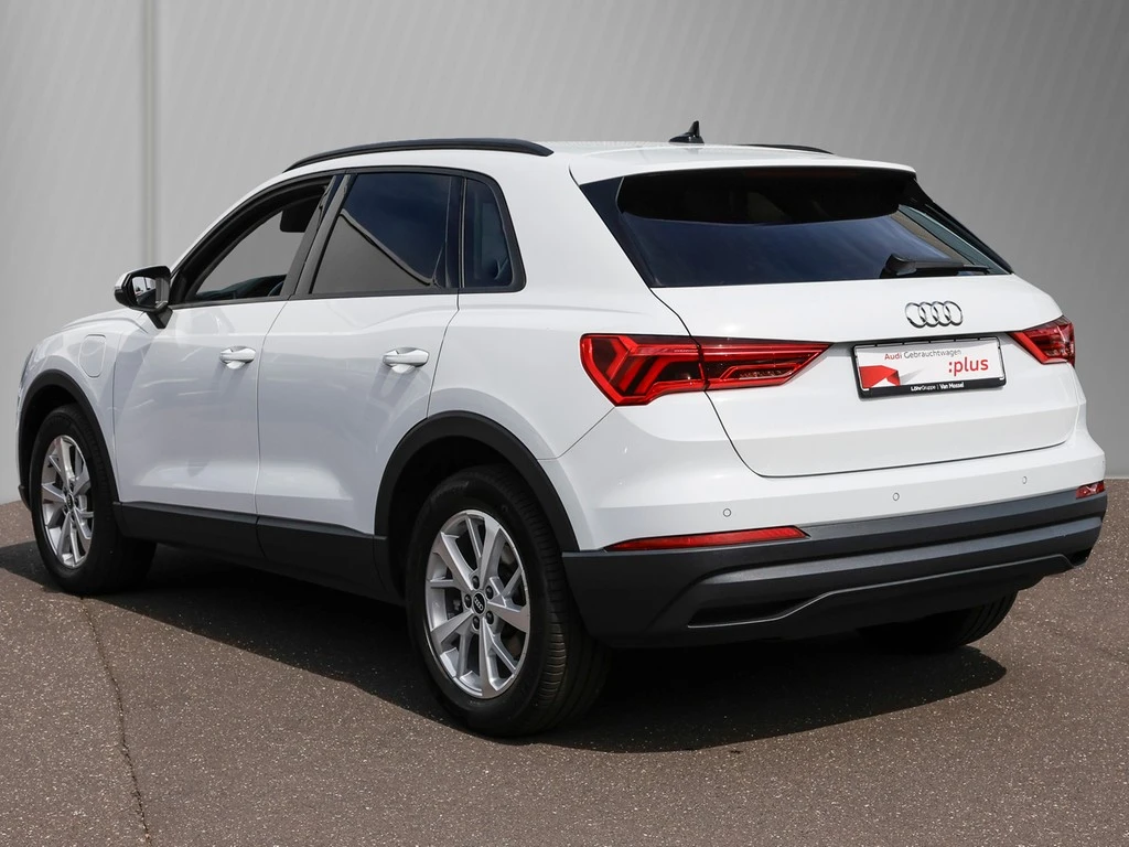 Audi-Q3-image-6