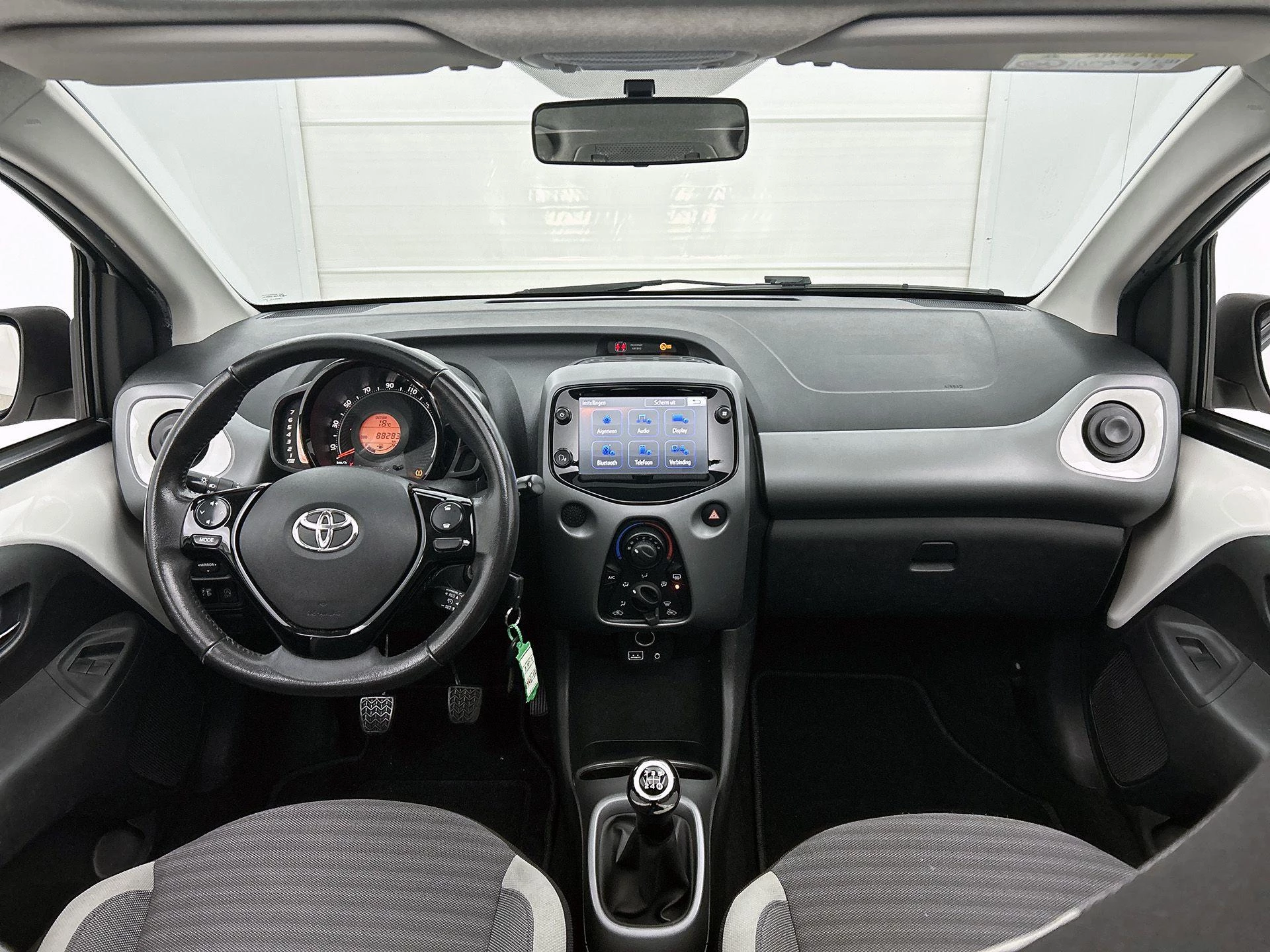 Toyota-Aygo-image-24